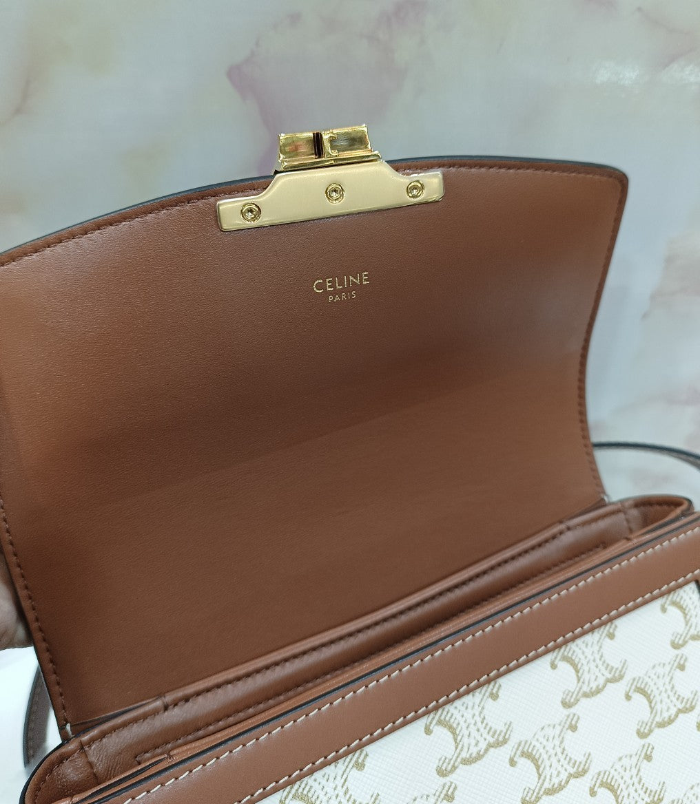 *Never been used* Celine Triomphe White Teen GHW 2022