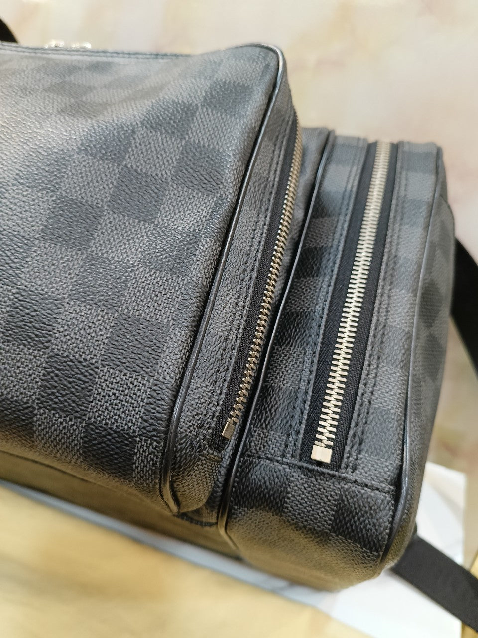 LV Icare Camera Bag Graphite 2010