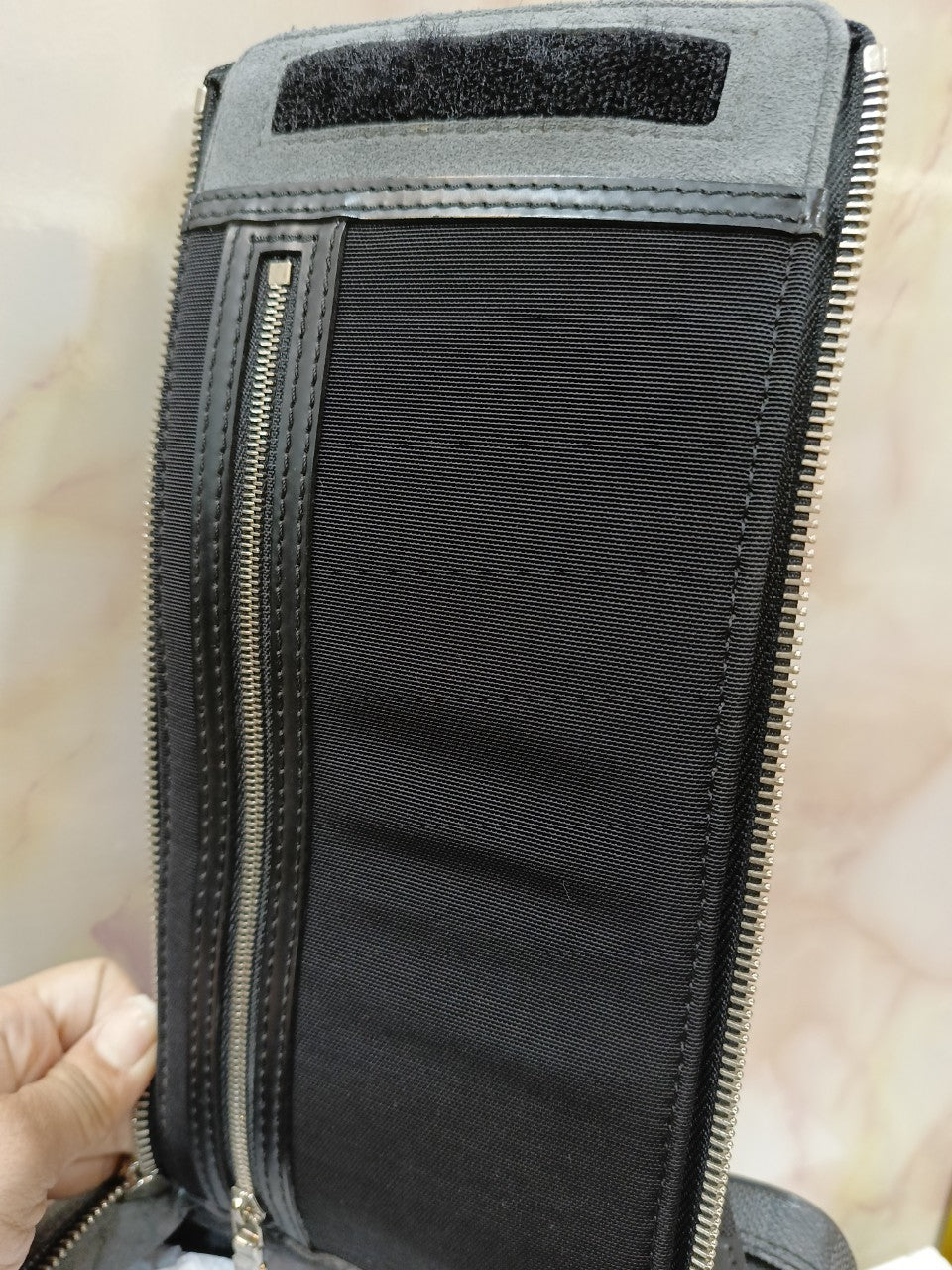 LV Icare Camera Bag Graphite 2010