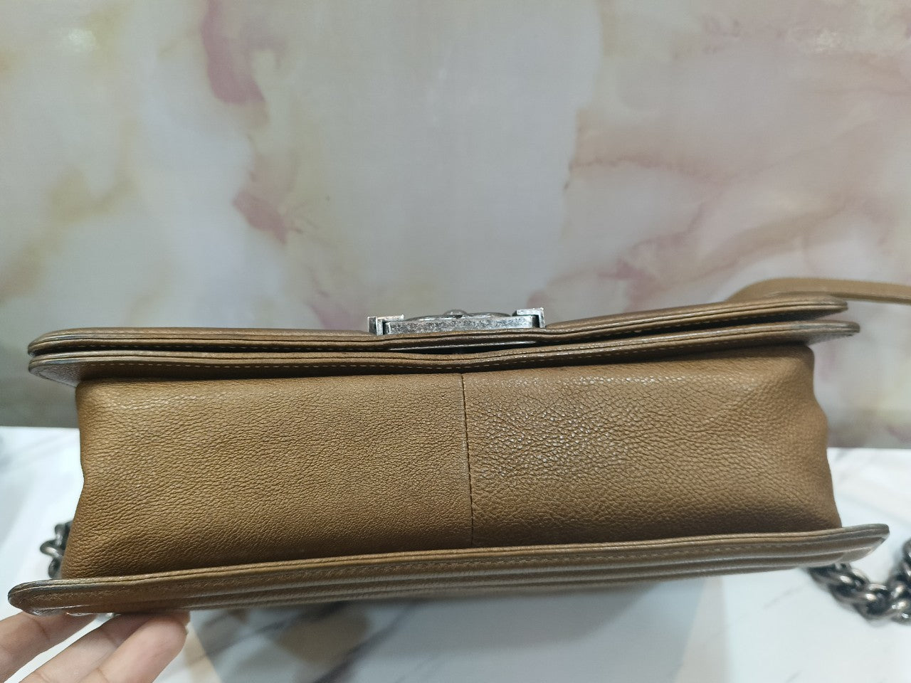 Chanel Boy25 Medium Caviar Bronze RHW#17. Size 25x15x9cm