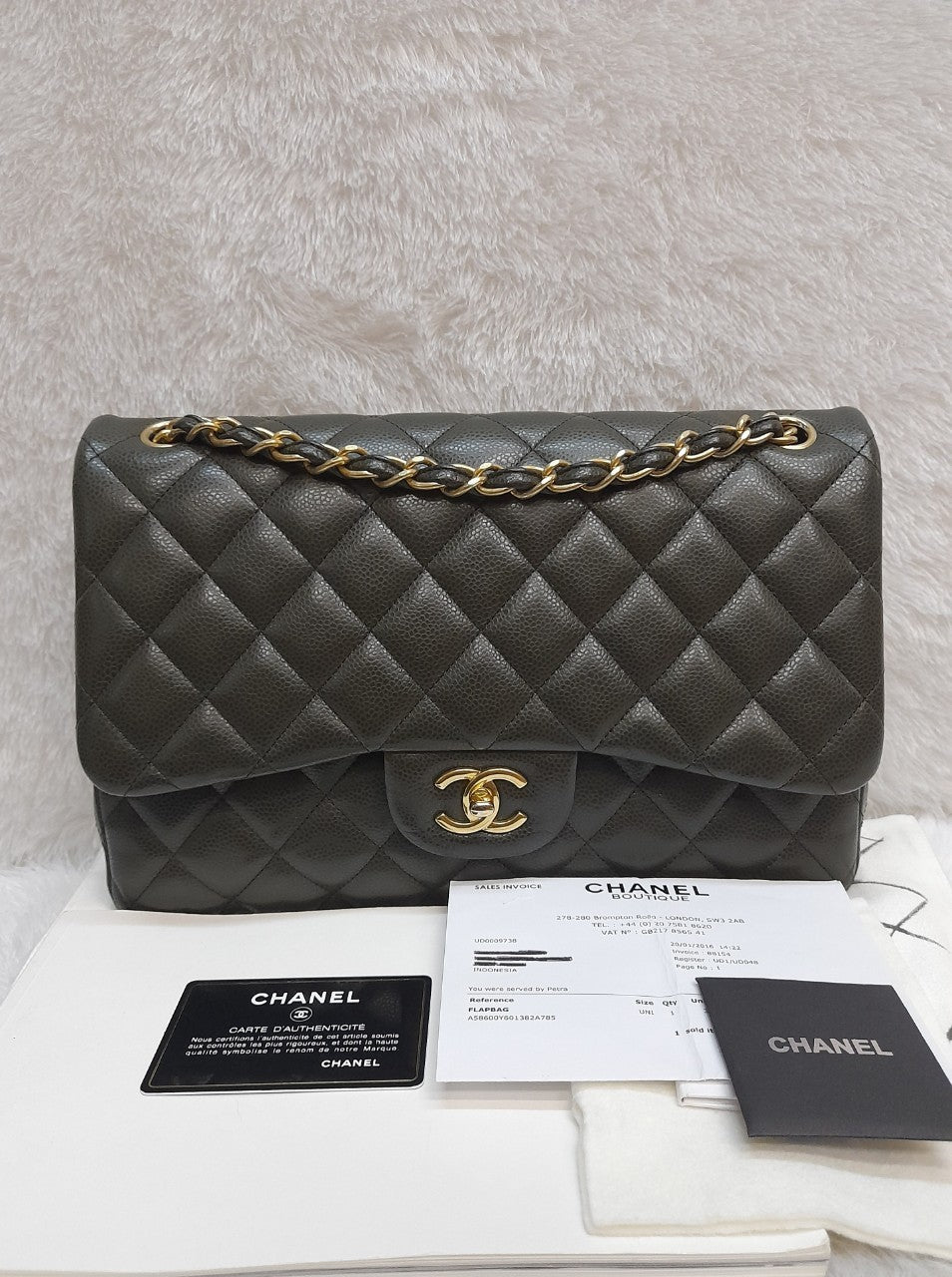 Chanel Jumbo Caviar Olive GHW DF #21. Size 30x19,5x10cm
