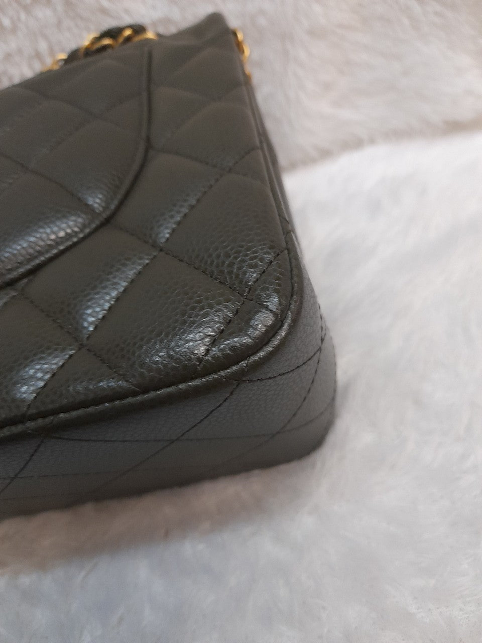 Chanel Jumbo Caviar Olive GHW DF #21. Size 30x19,5x10cm