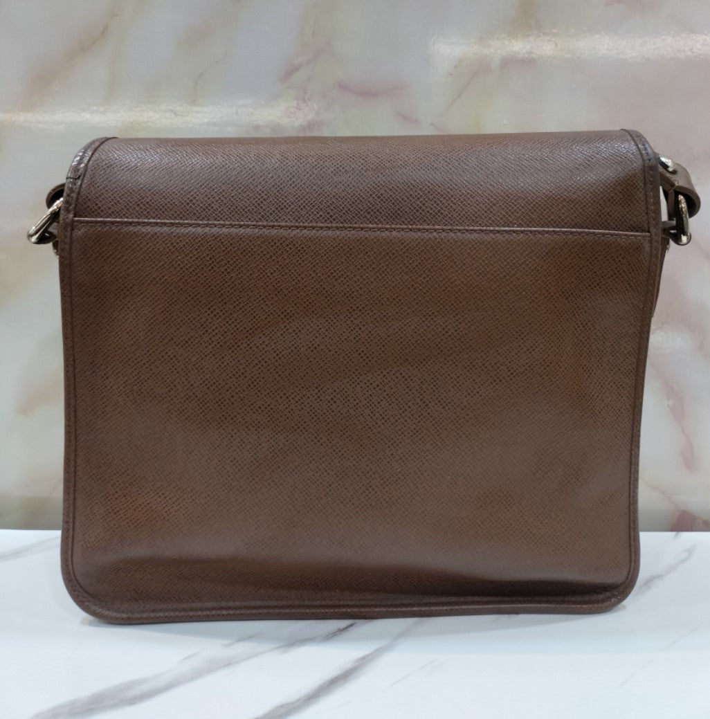 LV Andrei Taiga Brown 2009