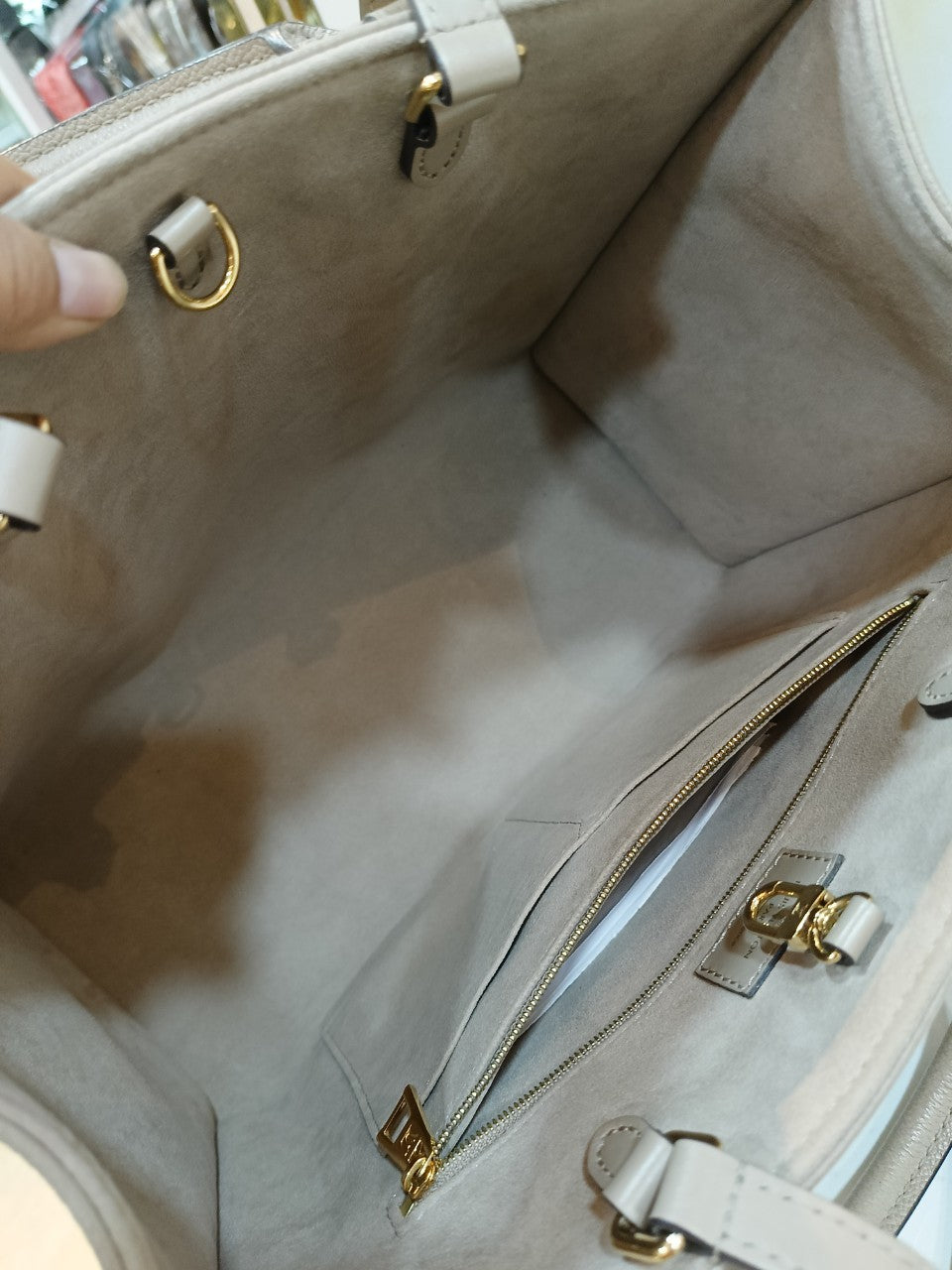 LV OTG MM Monogram Empreinte Tourterelle Cream 2022 (CHIP)