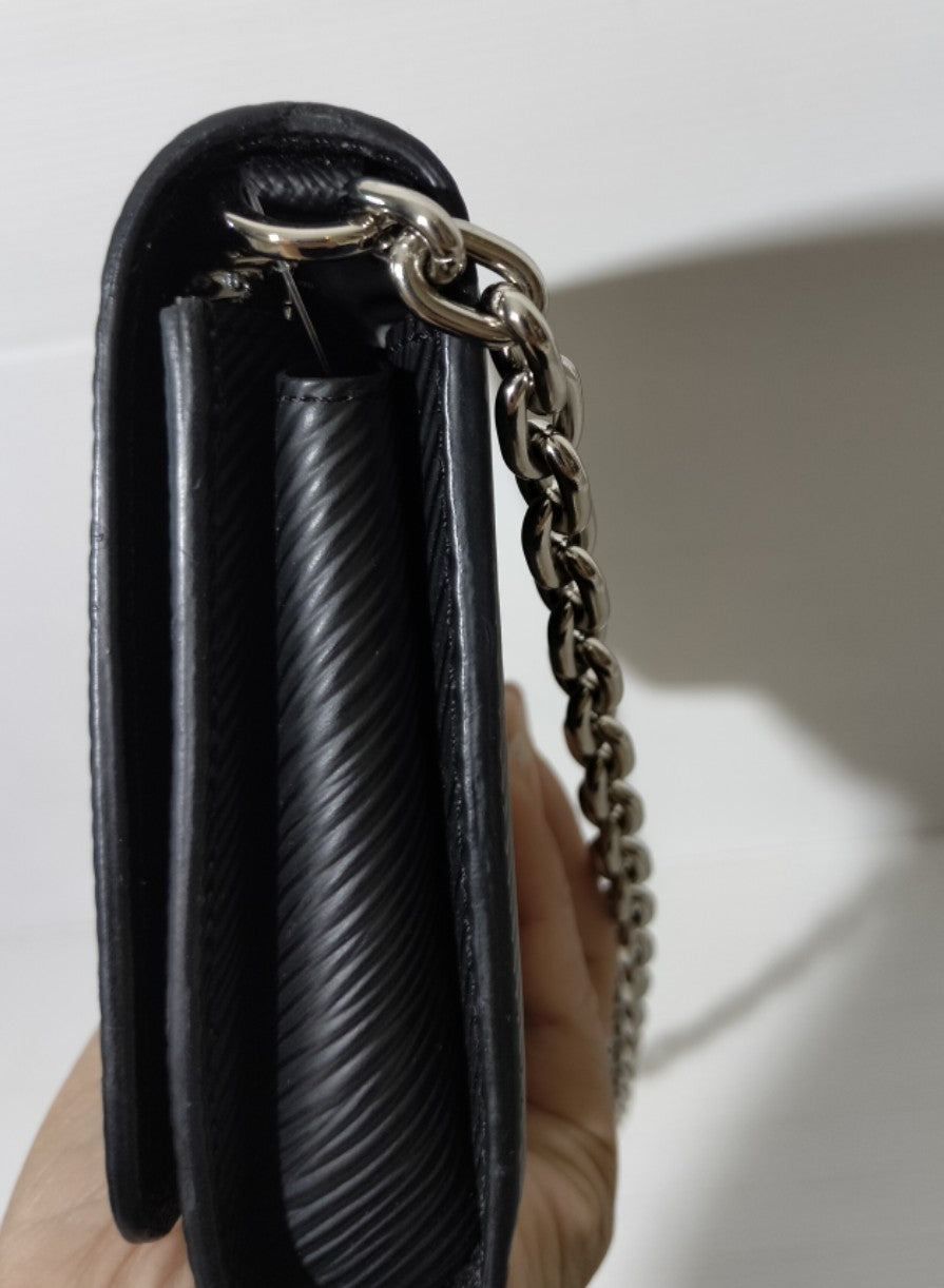 Lv Portefeuille Twist Chain Epi Noir 2019