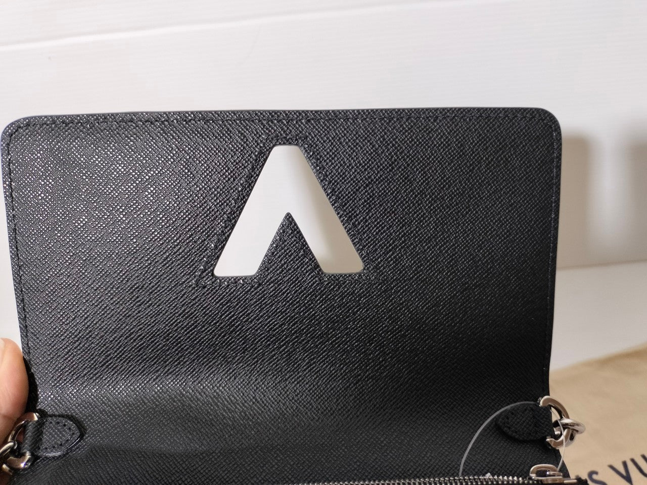 Lv Portefeuille Twist Chain Epi Noir 2019