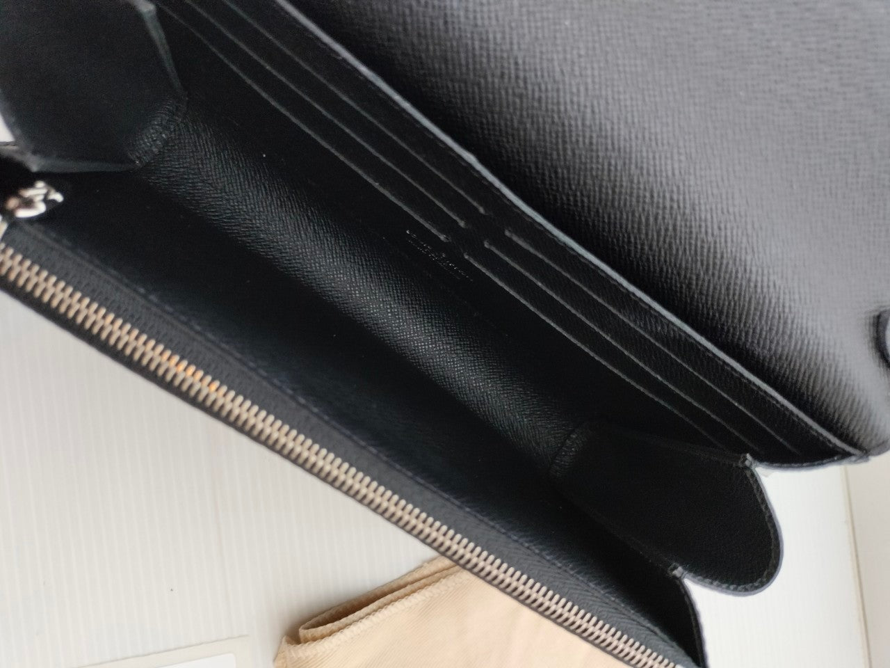 Lv Portefeuille Twist Chain Epi Noir 2019