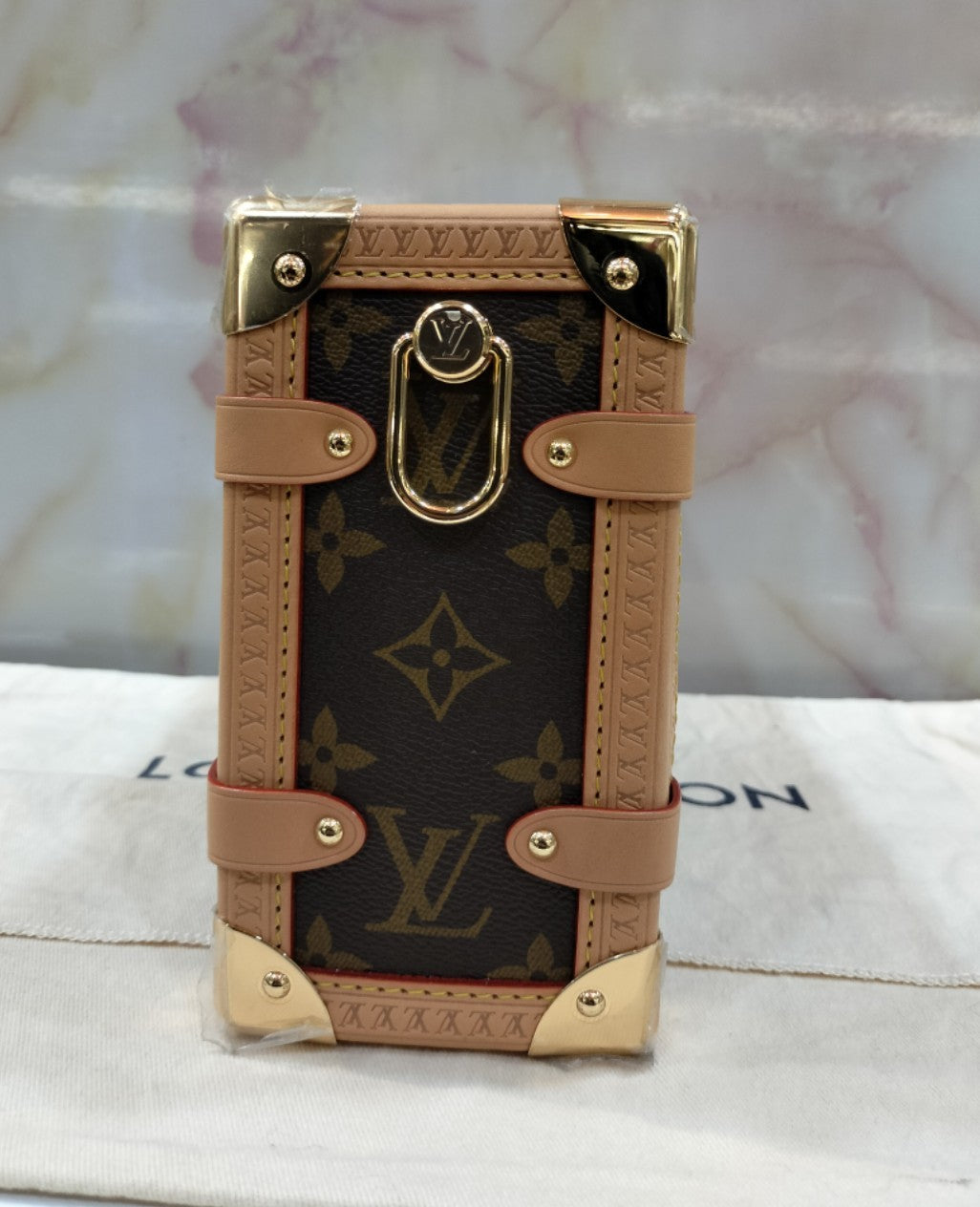 *Neverbeen Used* LV Side Trunk MM Monogram (CHIP)