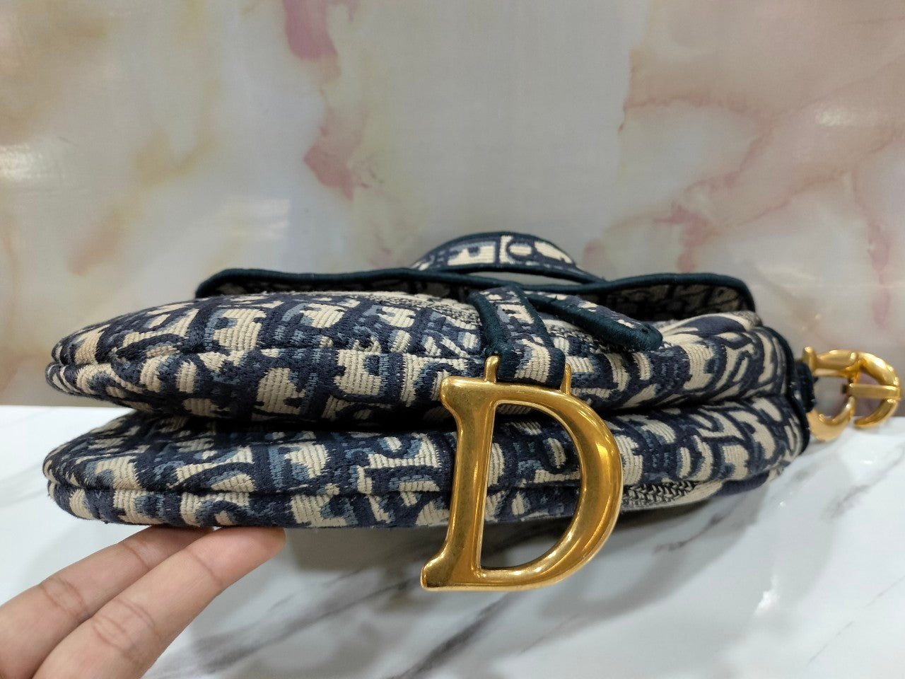 Dior Saddle Medium Oblique Embroidery Navy GHW 2020