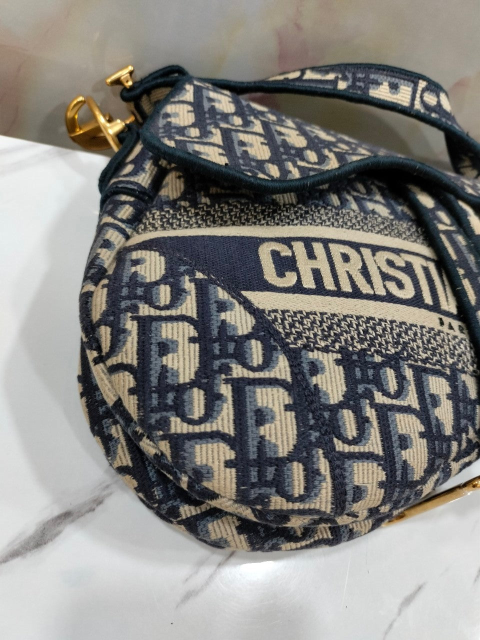 Dior Saddle Medium Oblique Embroidery Navy GHW 2020
