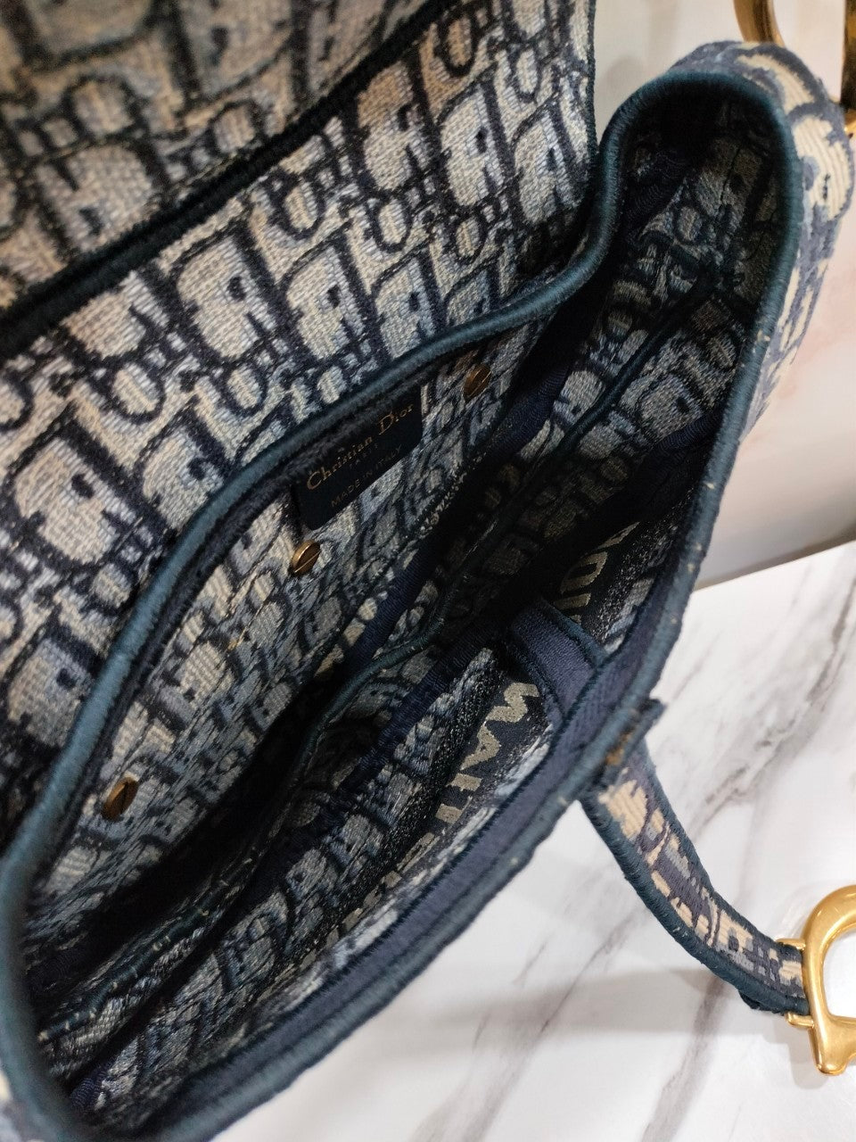 Dior Saddle Medium Oblique Embroidery Navy GHW 2020
