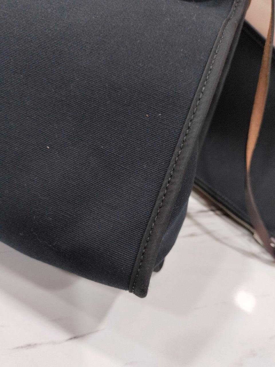 Herbag31 Black Canvas Flap Brown SHW #P Square