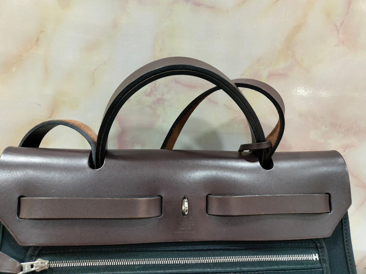 Herbag31 Black Canvas Flap Brown SHW #P Square