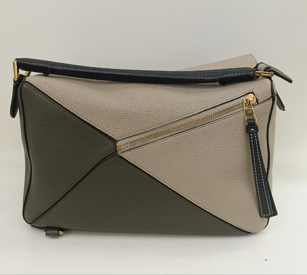 Loewe Puzzle Medium Grained 3 colour GHW 2018