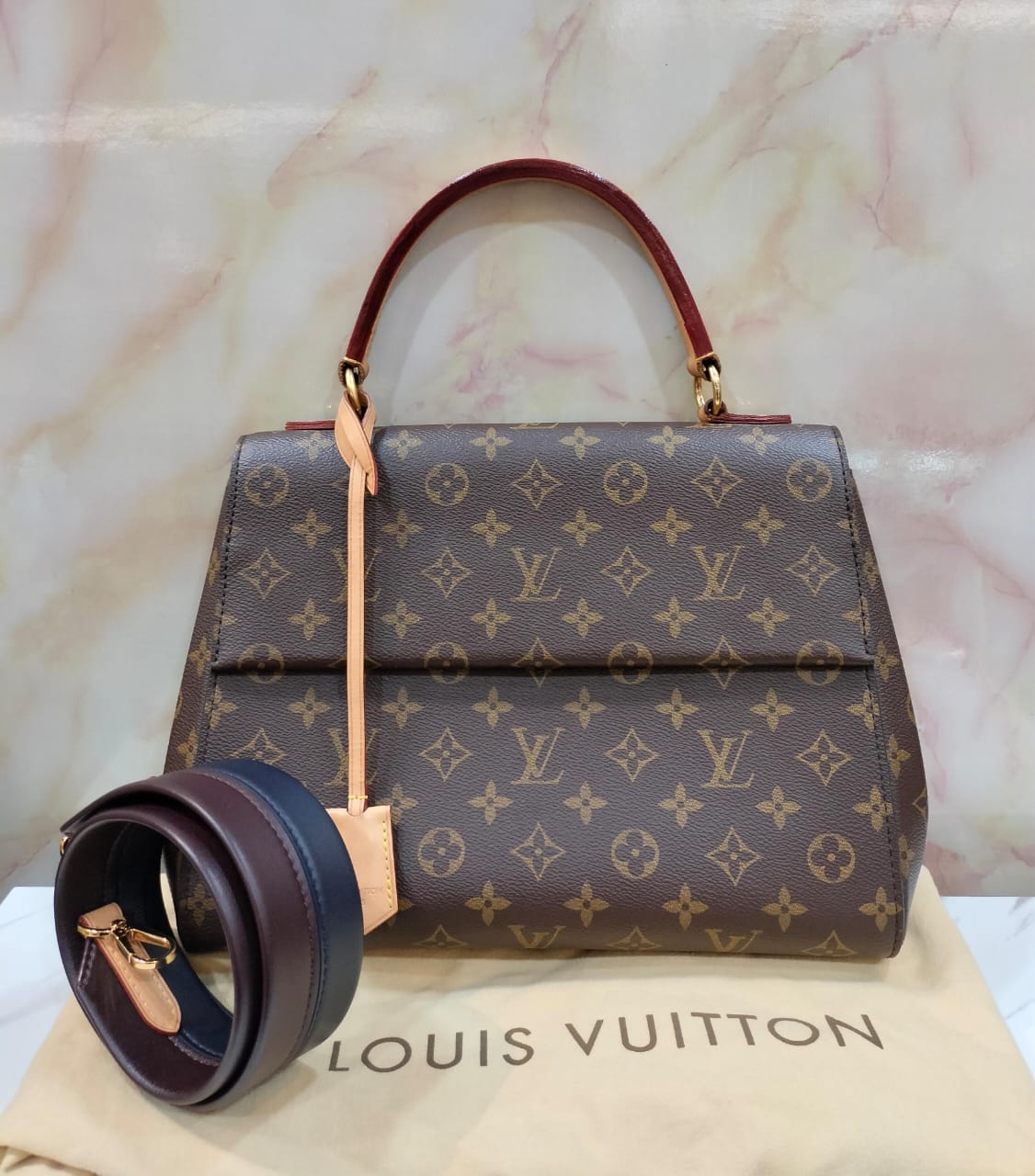 LV Clunny MM Monogram 2016 Size 29x21x11cm