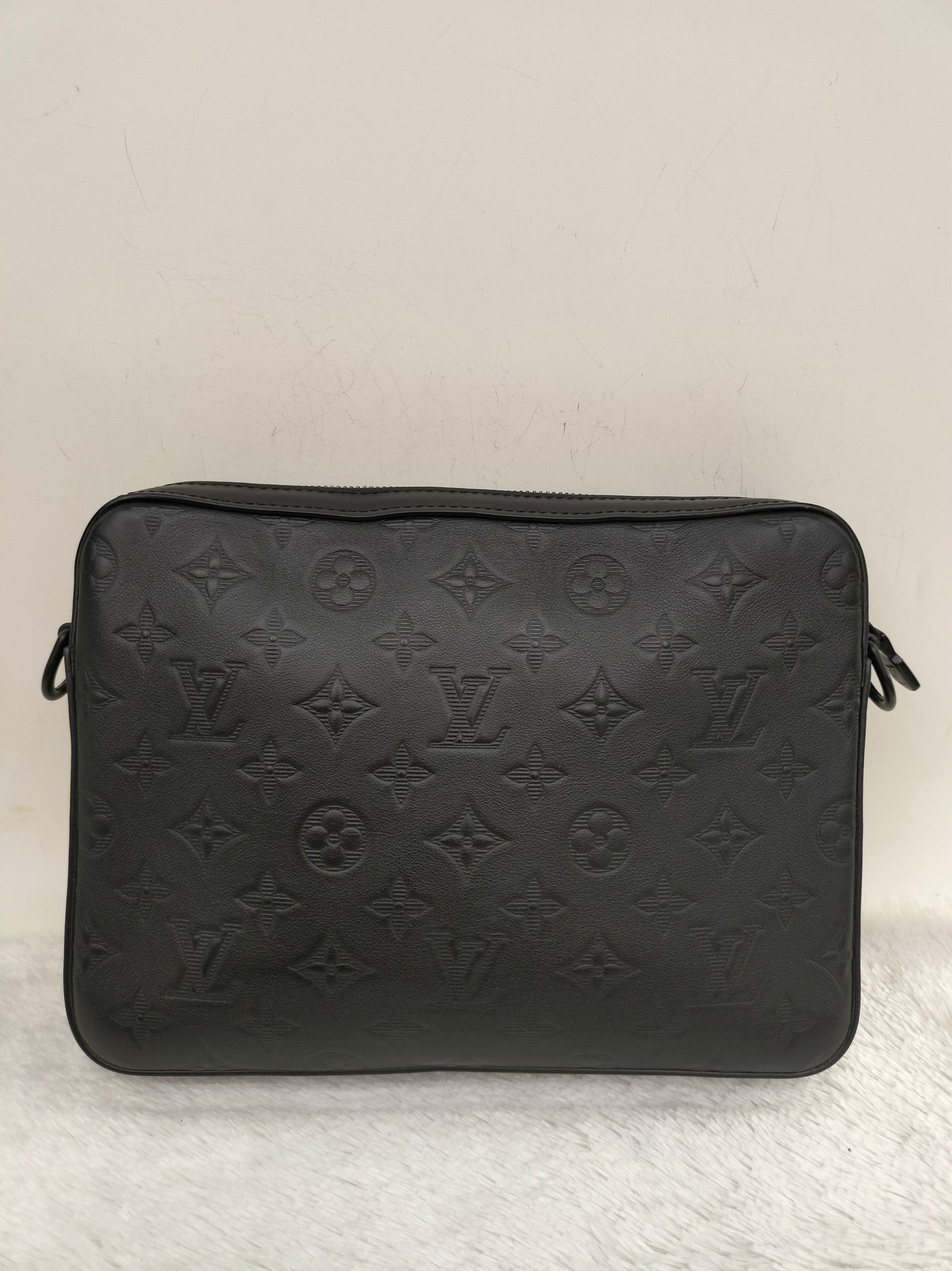 LV Duo Messenger Monogram Shadow Noir (CHIP)