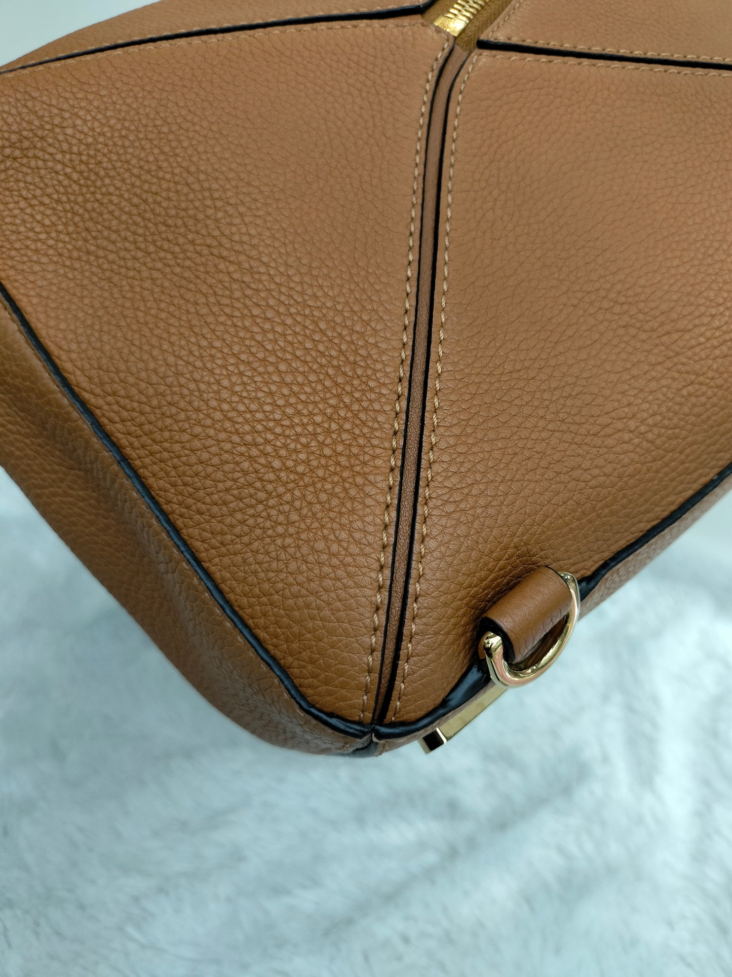Loewe Puzzle Medium Grained Tan GHW 2018