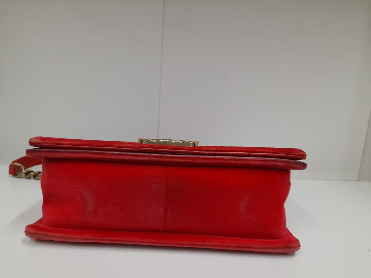 Chanel Boy 25 Tweed Red RGHW #18 Size 25x15x19