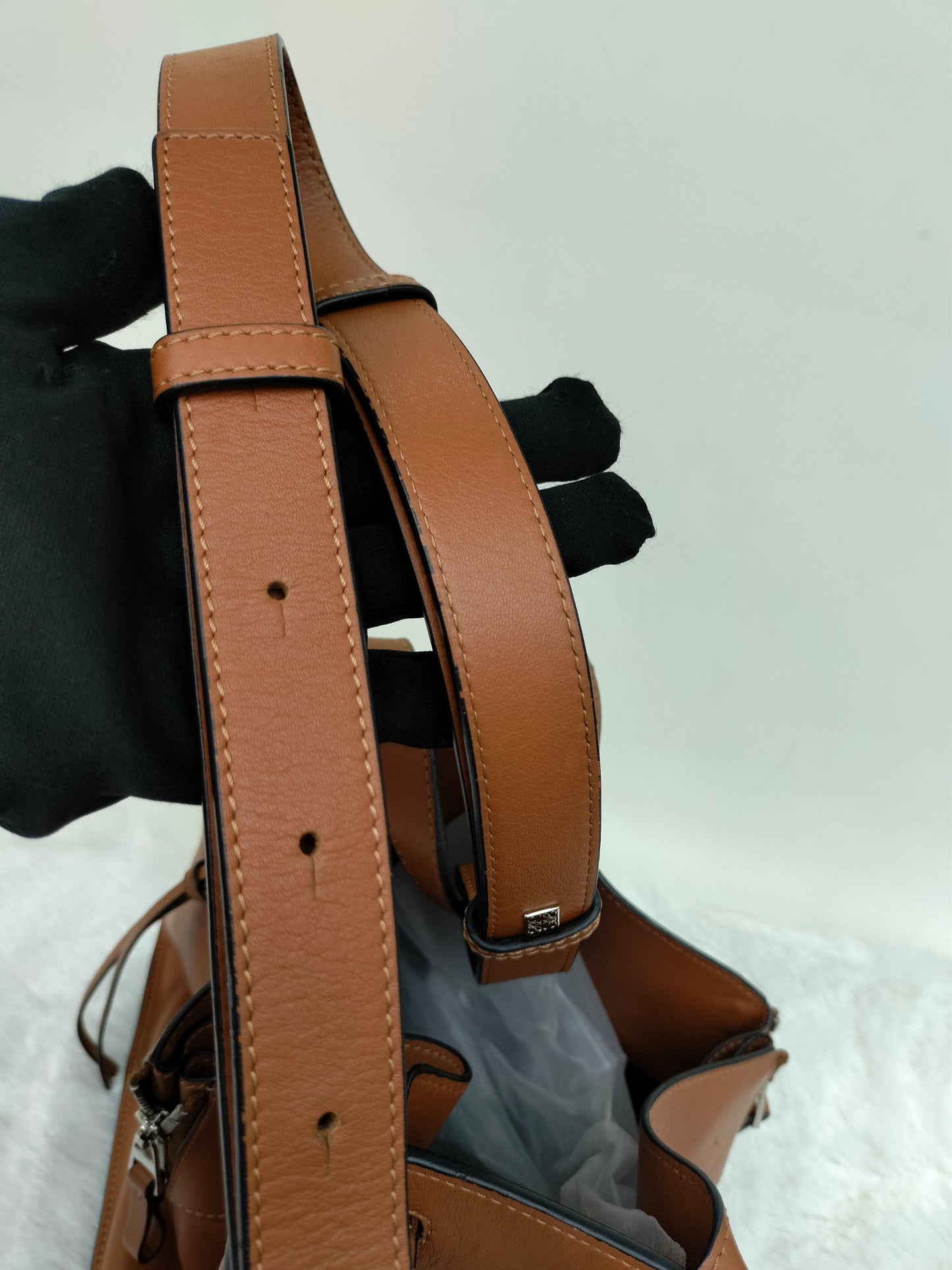 Loewe Hammock Small Tan SHW 2016