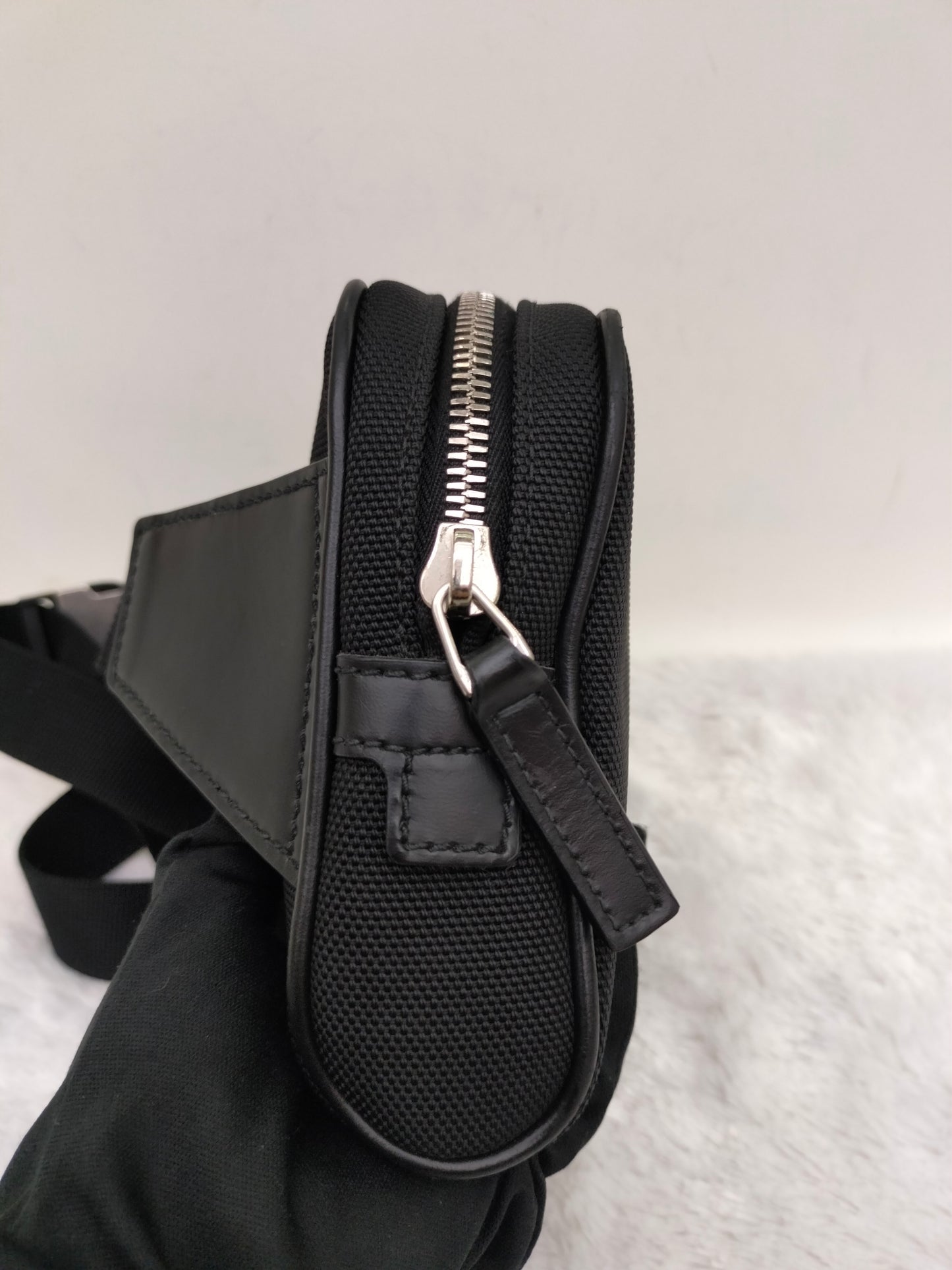 Gucci Techno Web Belt Bag Stripe Canvas Black SHW