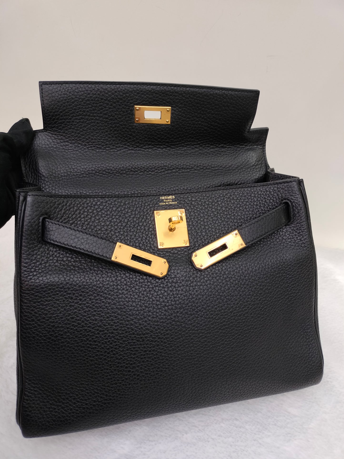 Kelly28 Clem Black GHW #T