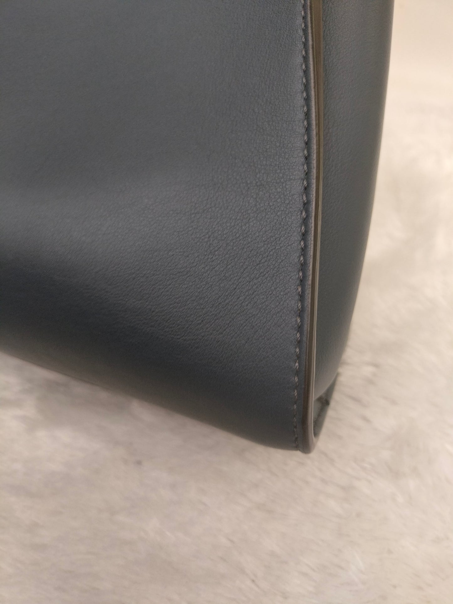 Fendi Peekaboo Essential Navy GHW