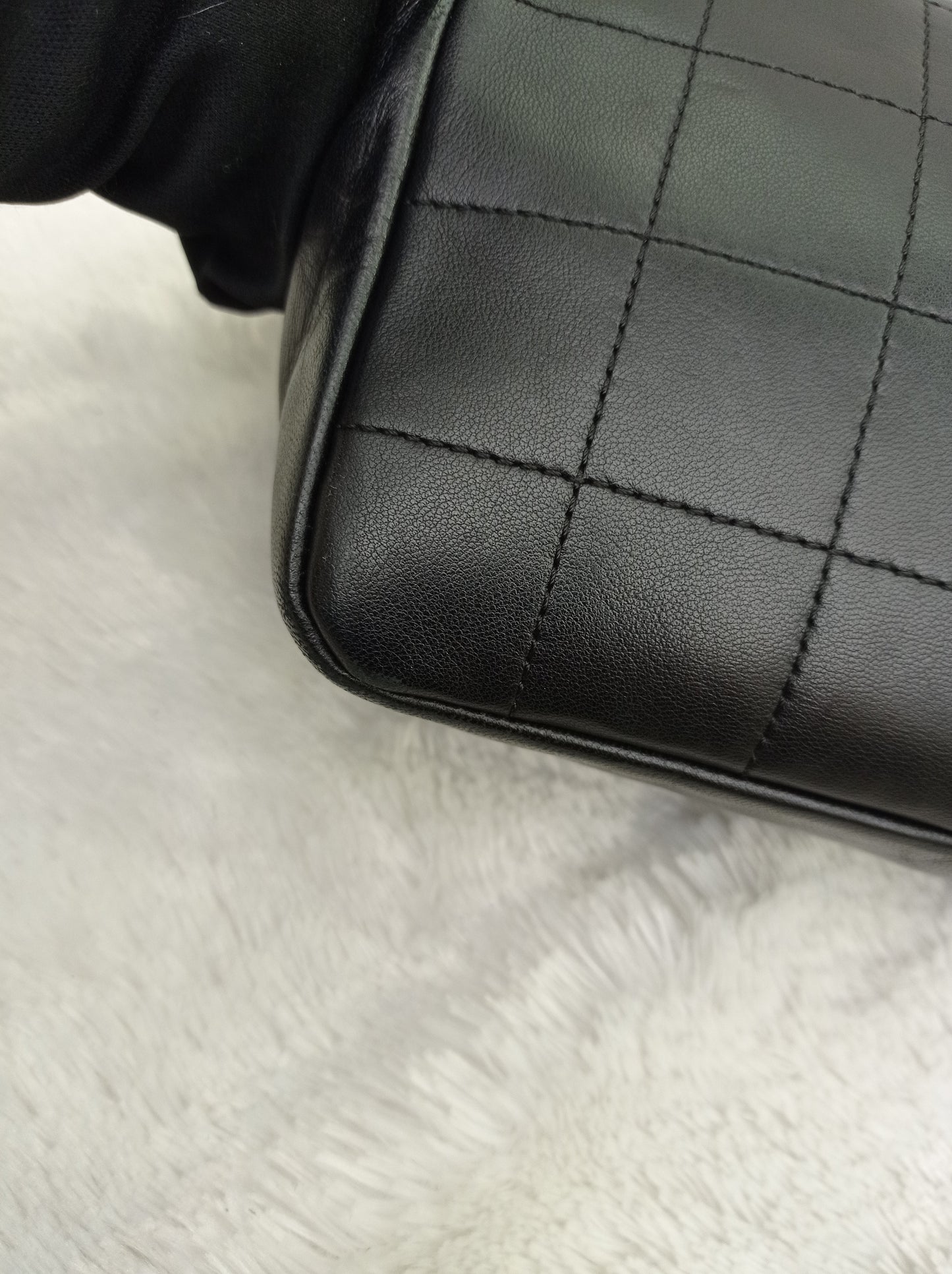 Chanel Small Flap Kiss Lock Lamb Black SHW #10