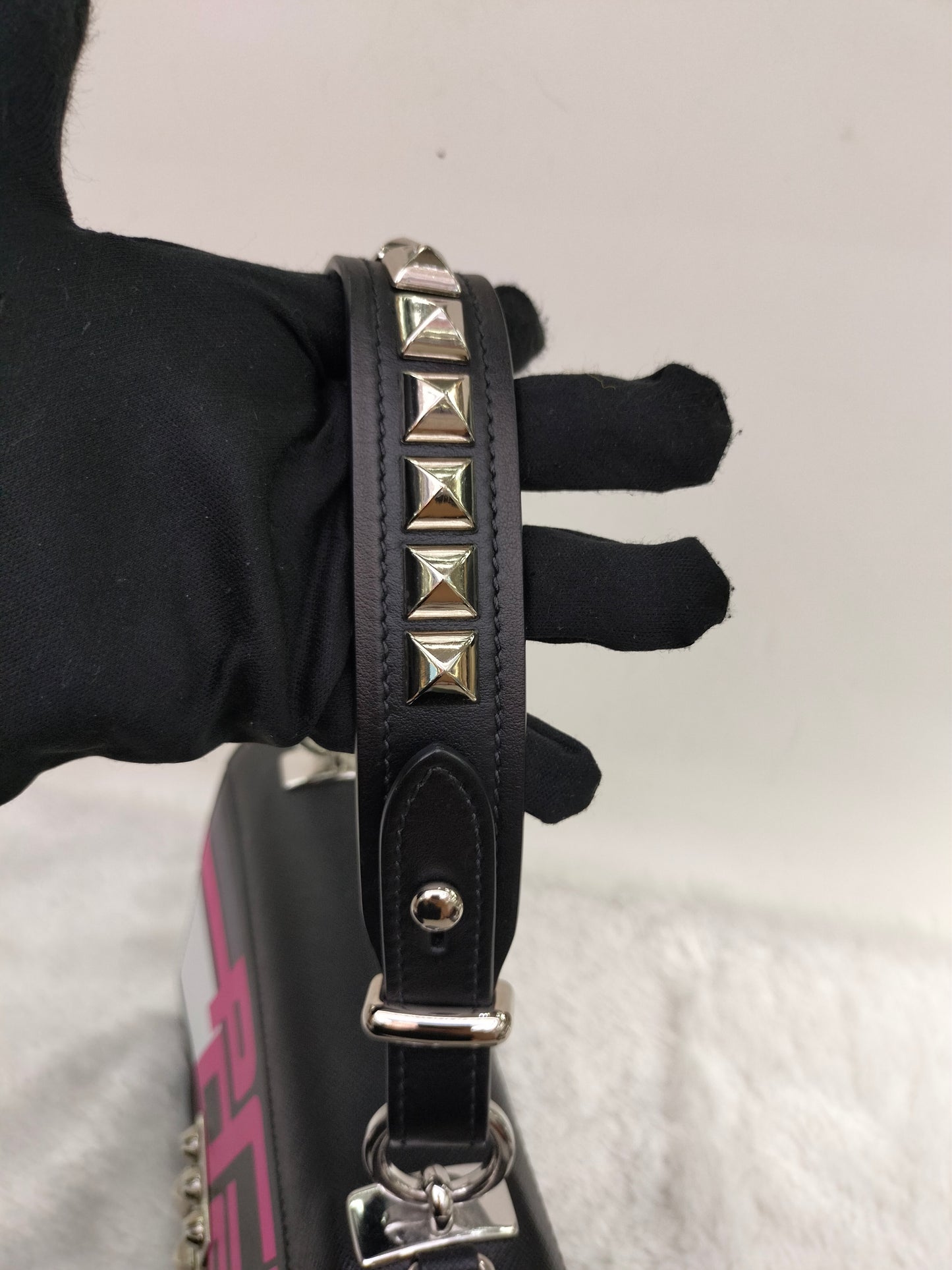 Prada City Calf Saffiano Nero Fuxia SHW