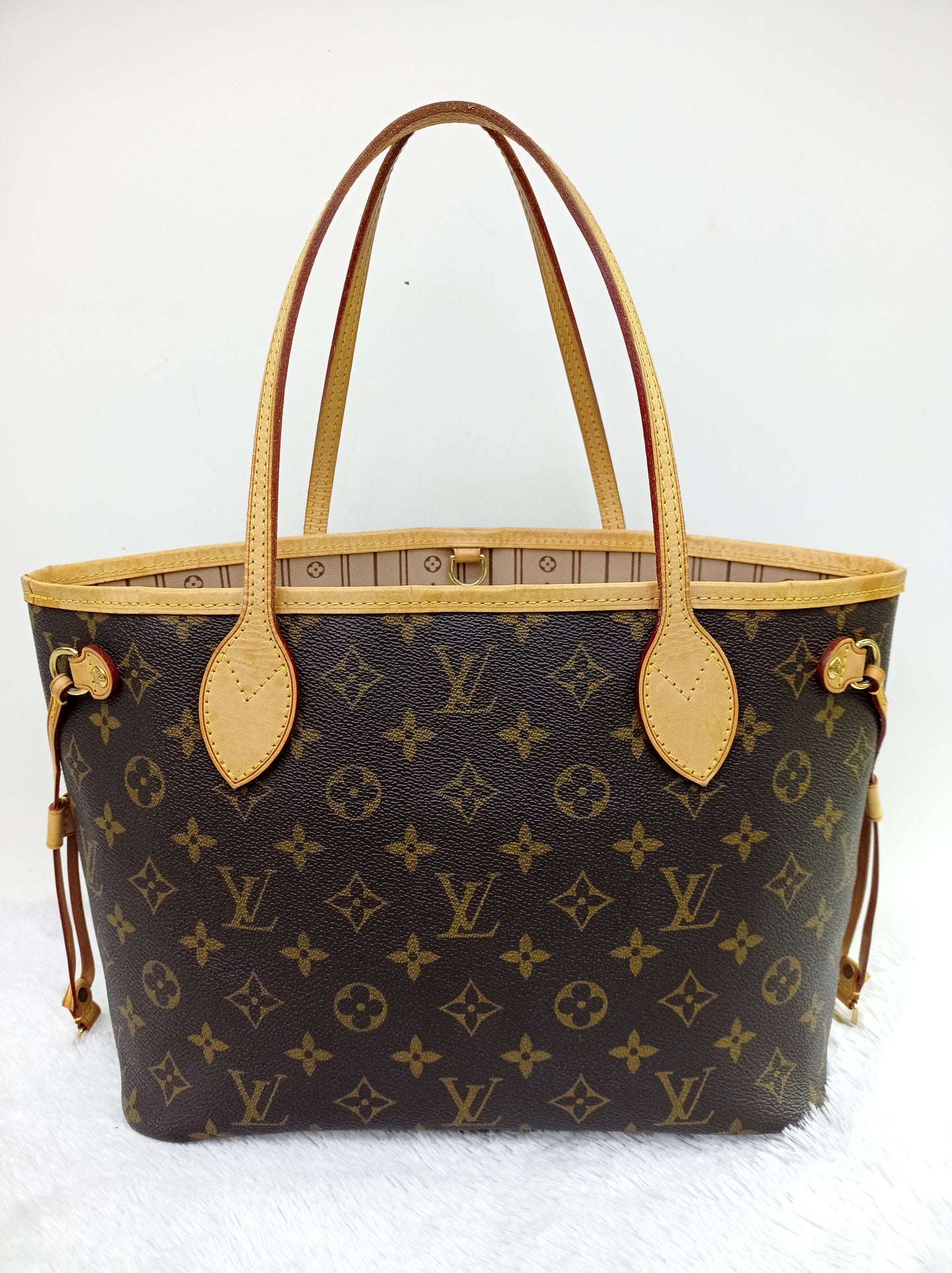 LV Neverfull PM Monogram