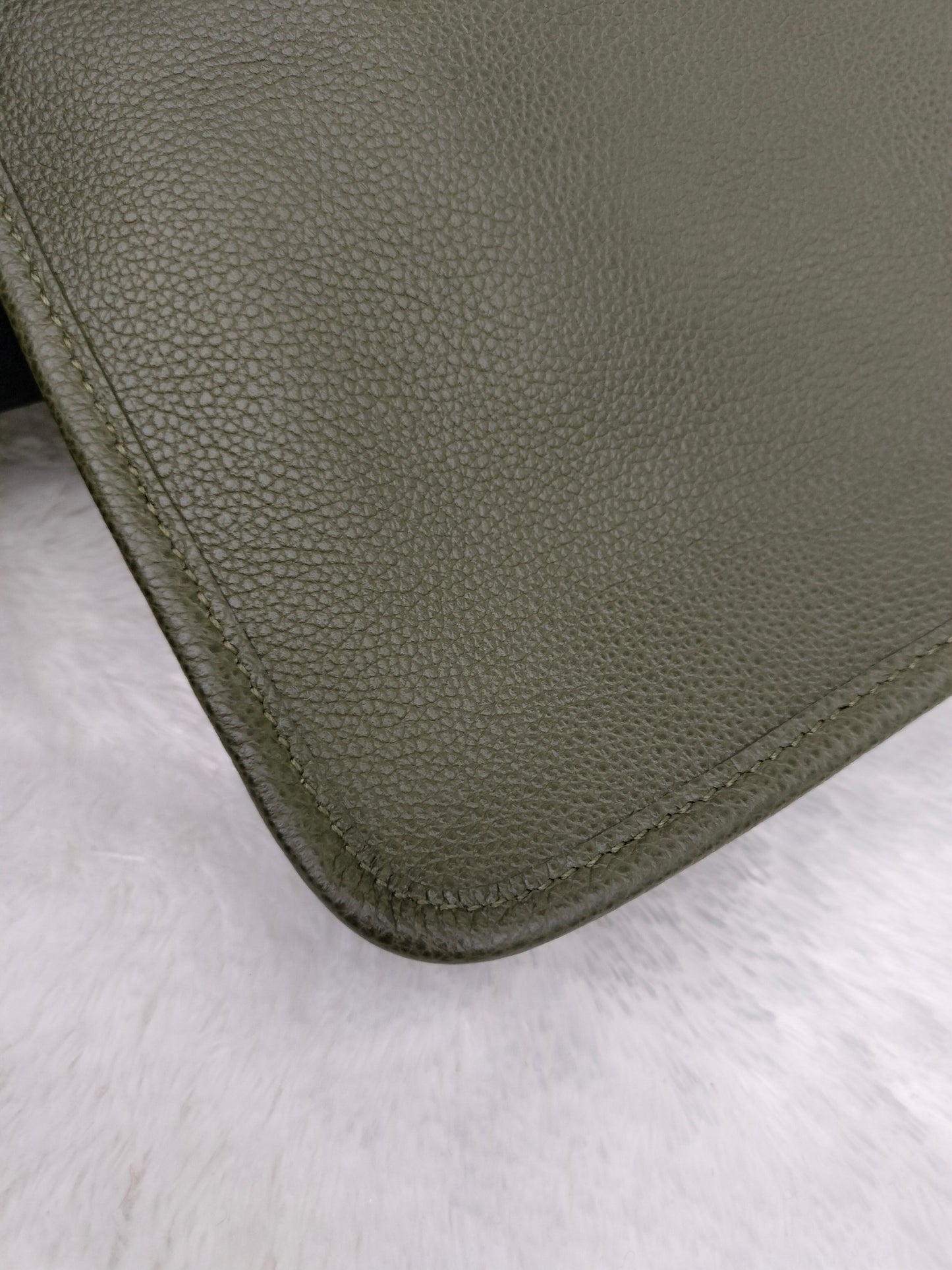 Longchamp Le Foulonne Crossbody Khaki GHW