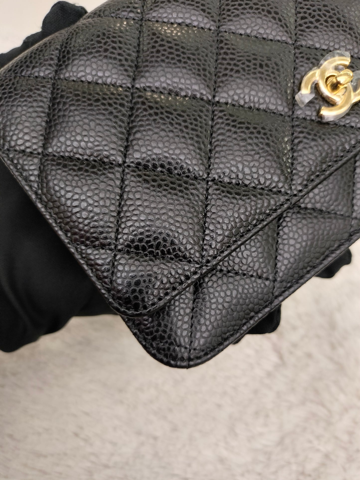 *NEW* Chanel WOC Caviar Black GHW (CHIP 2025)