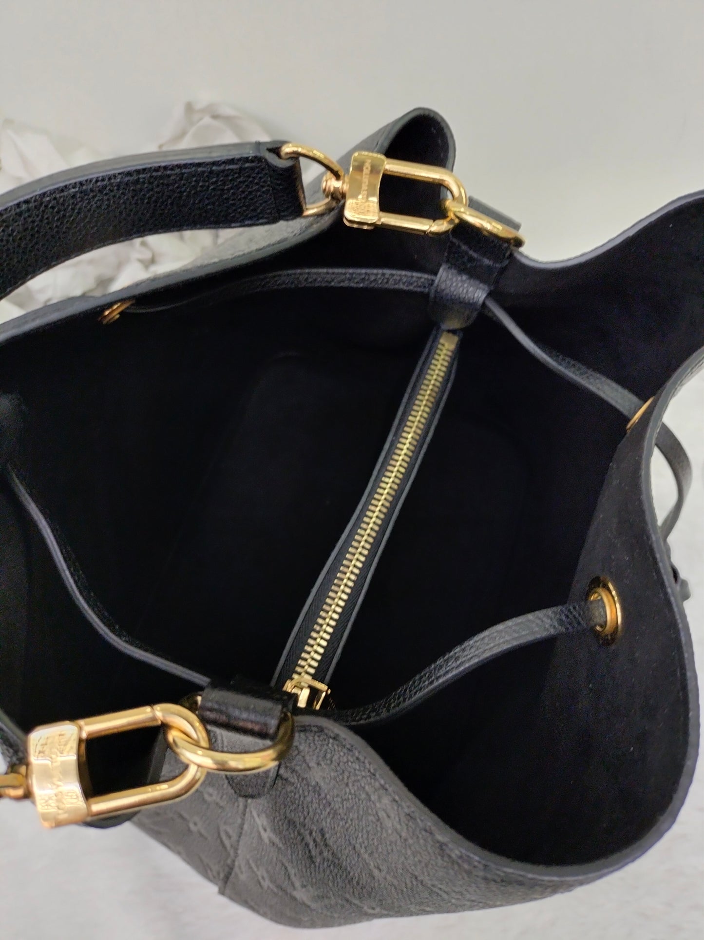 LV Neo Noe MM Empreinte Noir 2024 (CHIP)