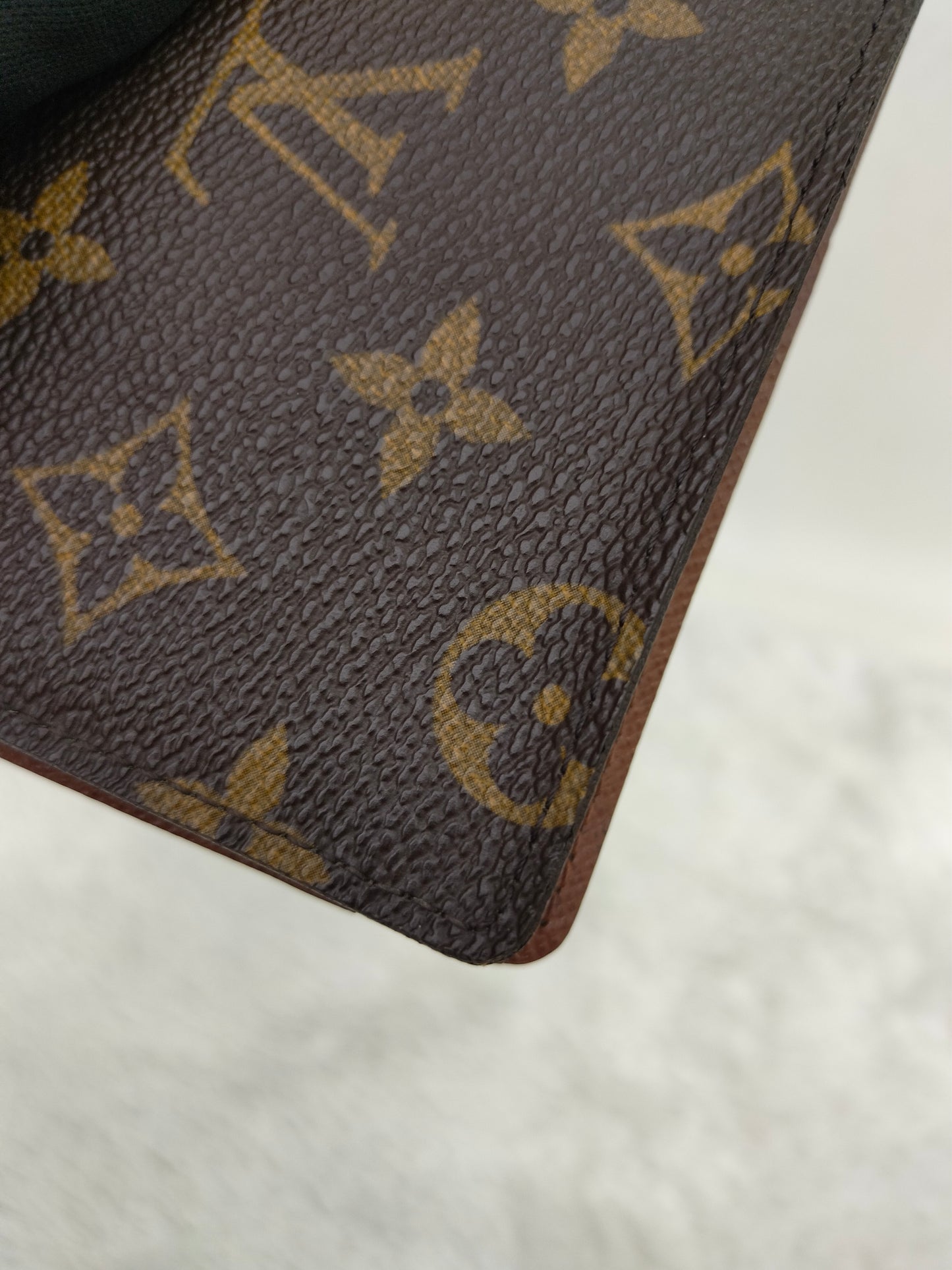 LV Portefeuille Multiple Wallet Monogram 2010