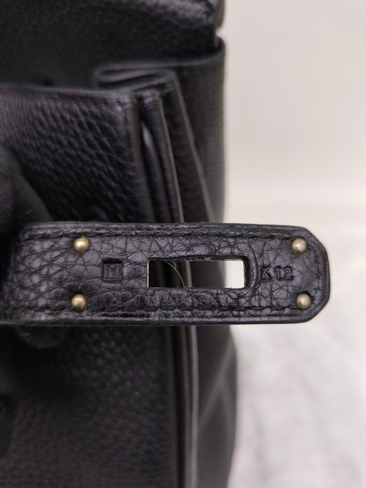 B35 Togo Black PHW #N square