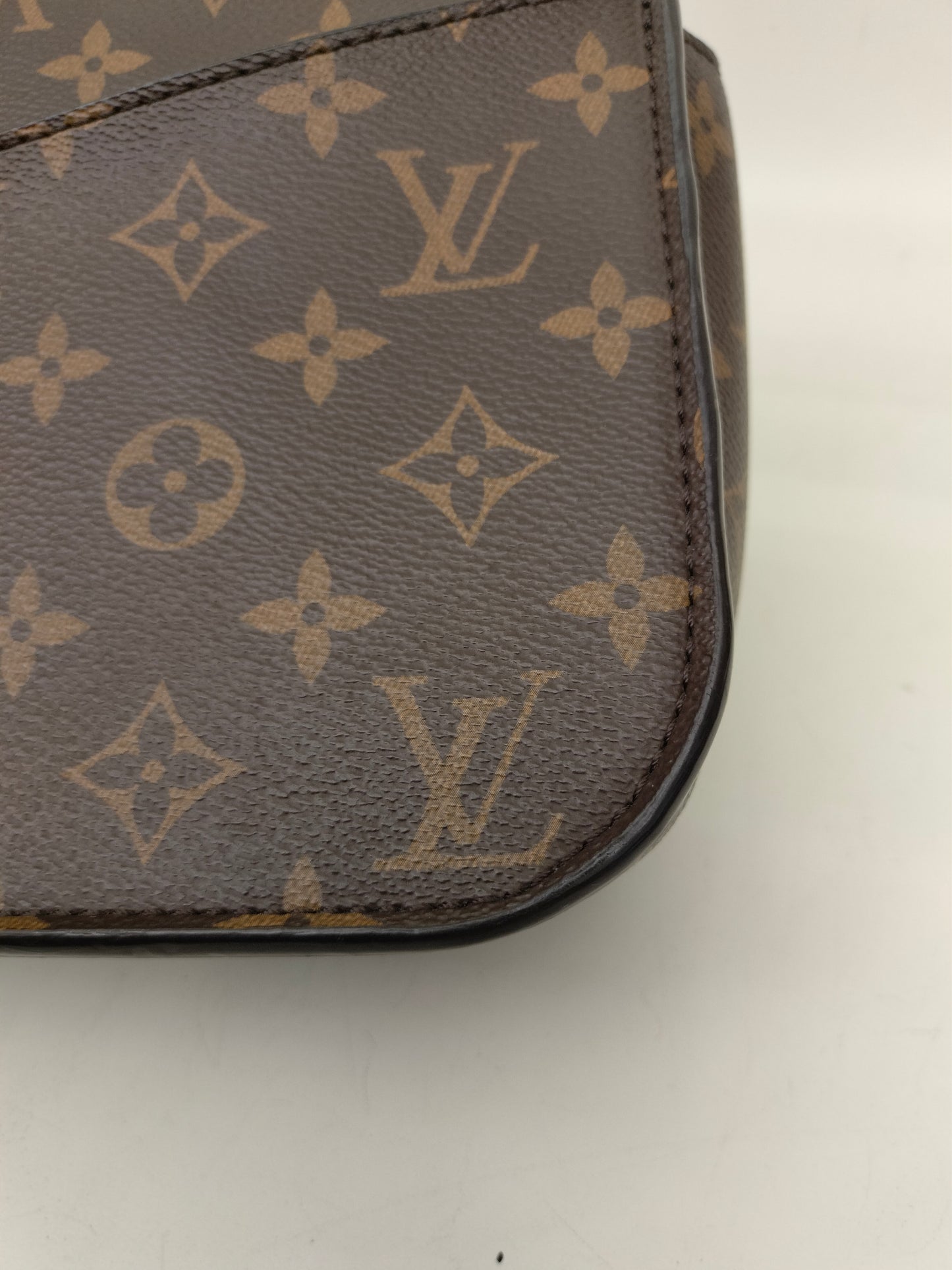LV Passy NM Monogram 2021 (CHIP)