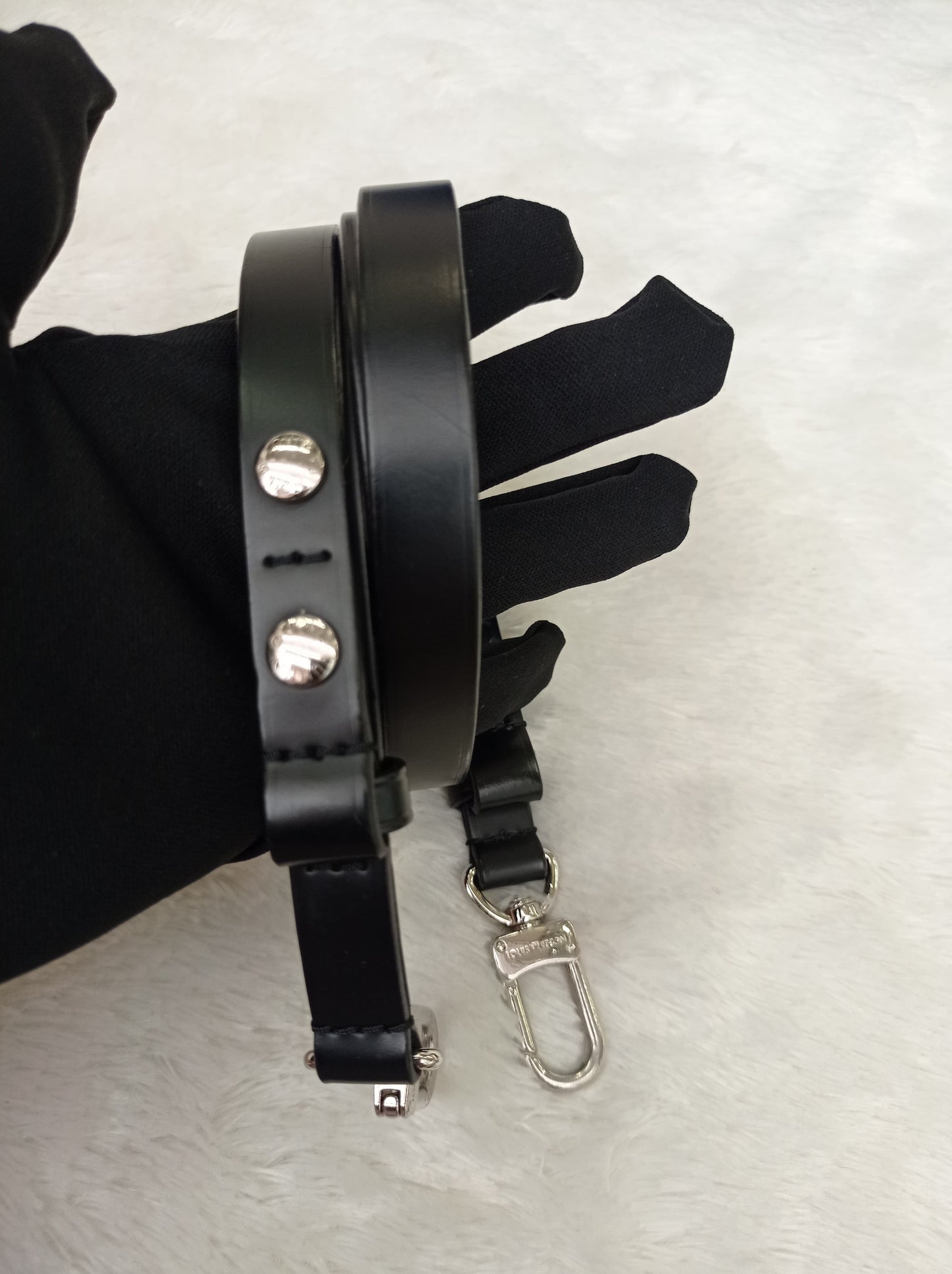 LV Twist MM Epi Braided Bleu Roi Safran Black 2019
