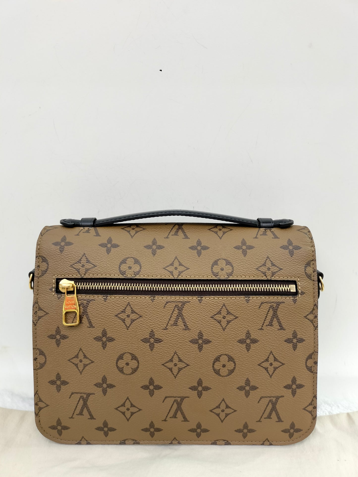 LV Metis Reverse (CHIP)