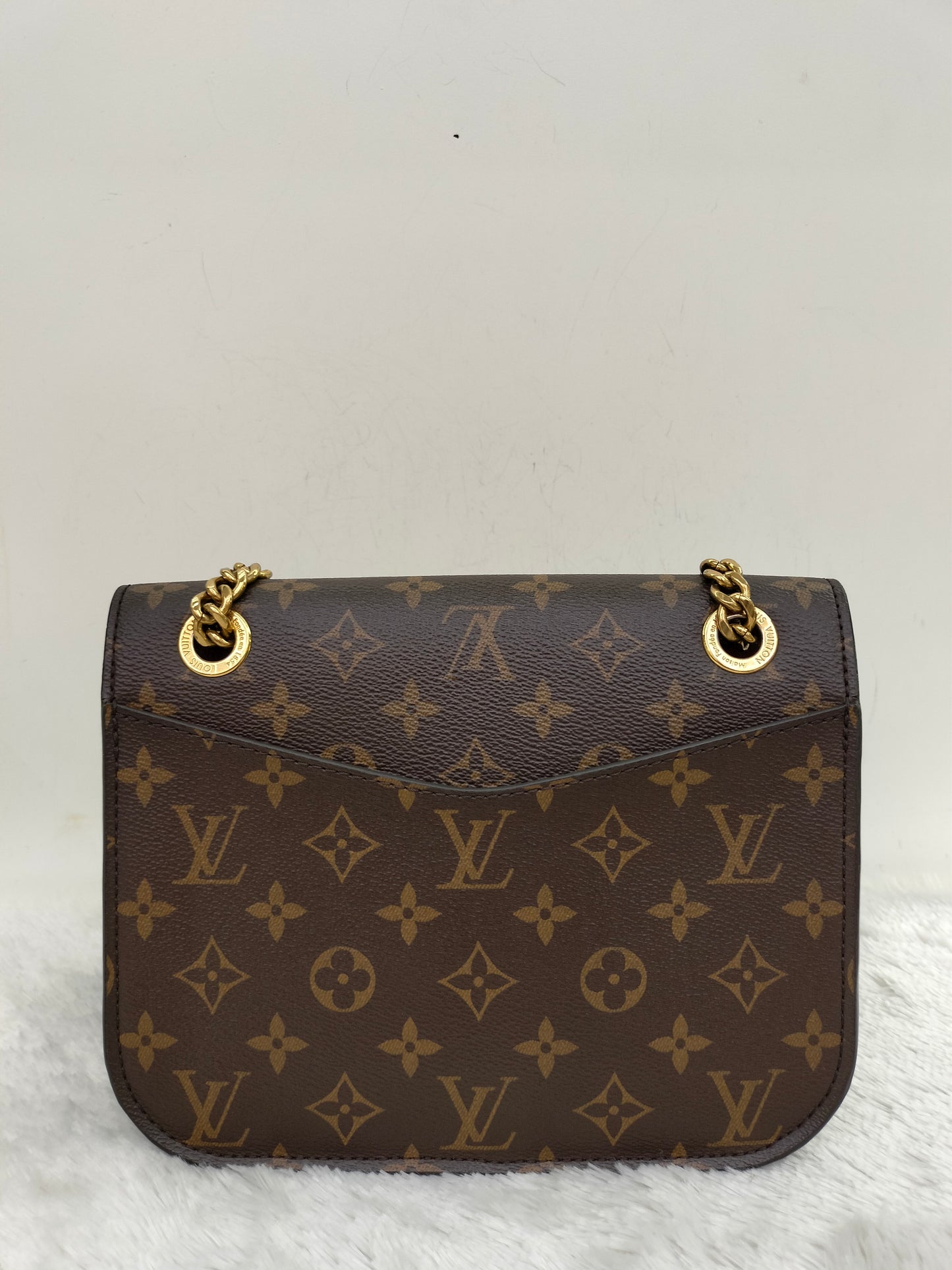 LV Passy NM Monogram (CHIP)