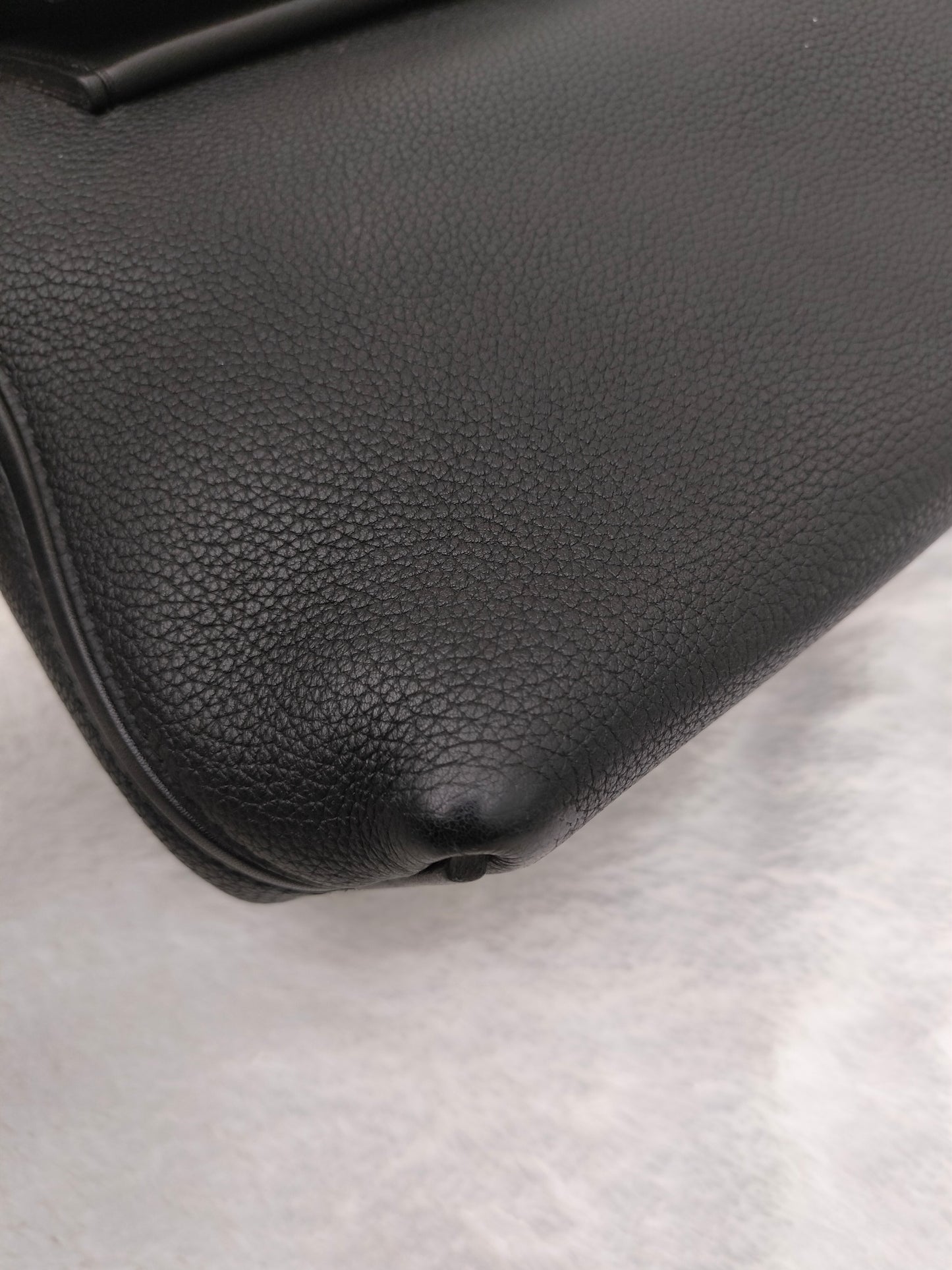 Hermes 2424 29cm Togo Black GHW #C