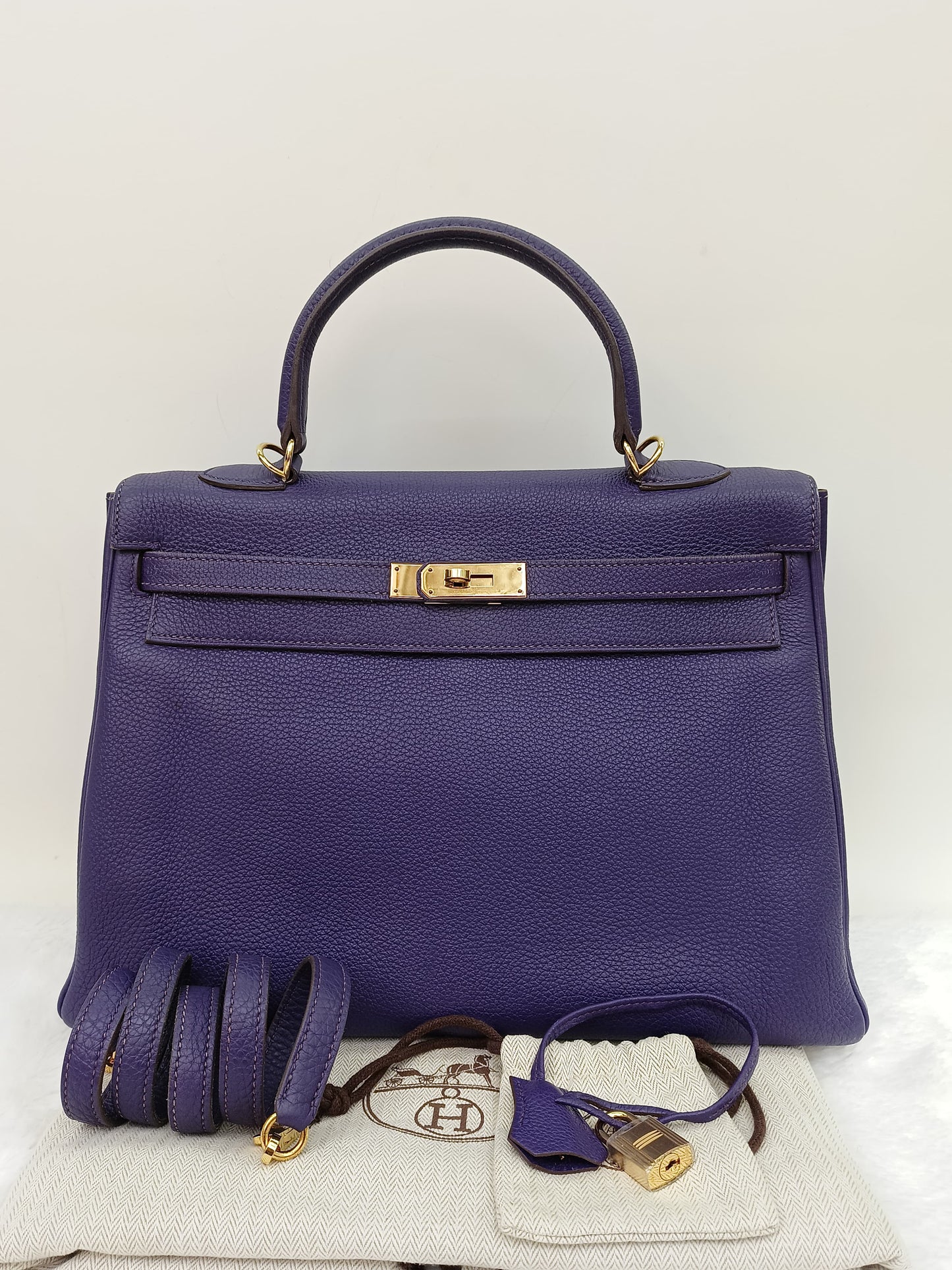 Kelly35 Togo Iris GHW #N square