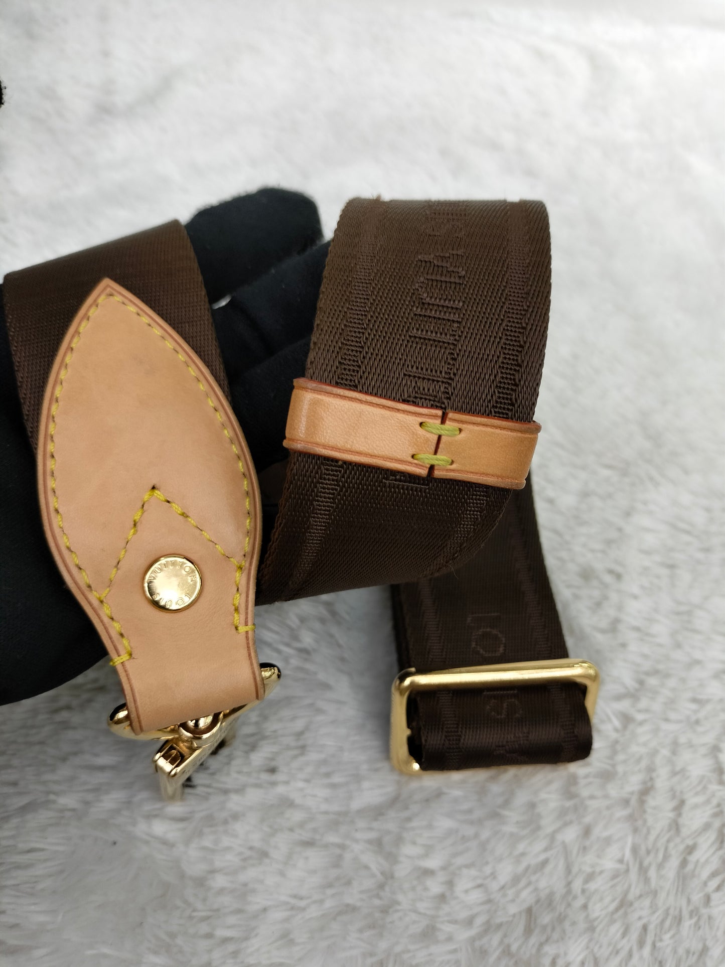 LV Neo Monogram 2010