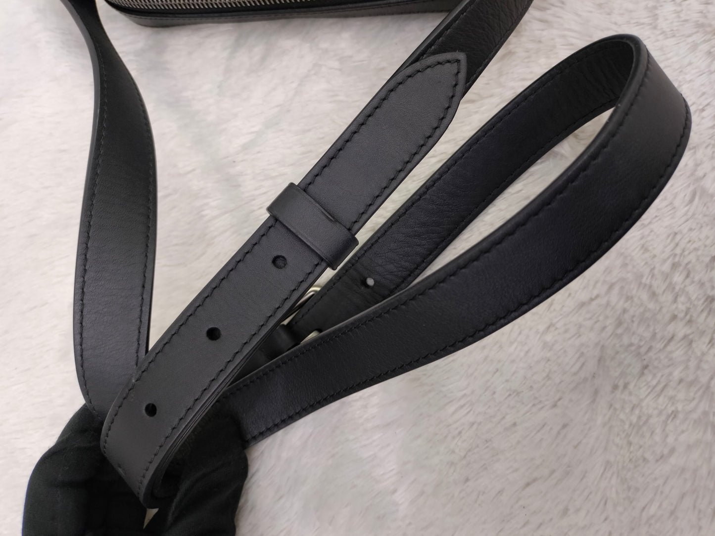 LV District Onyx Damier Infini Black 2017