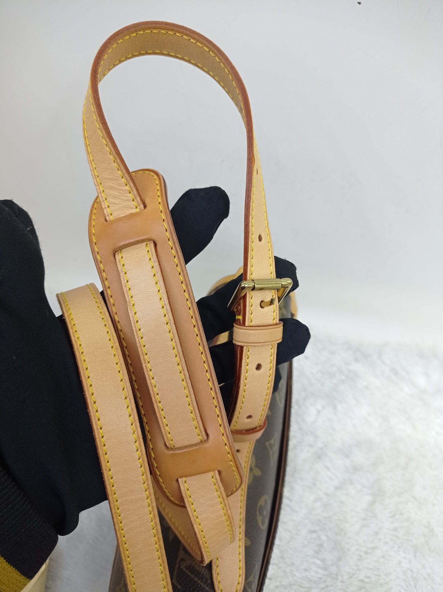 LV Sologne Shoulder Monogram