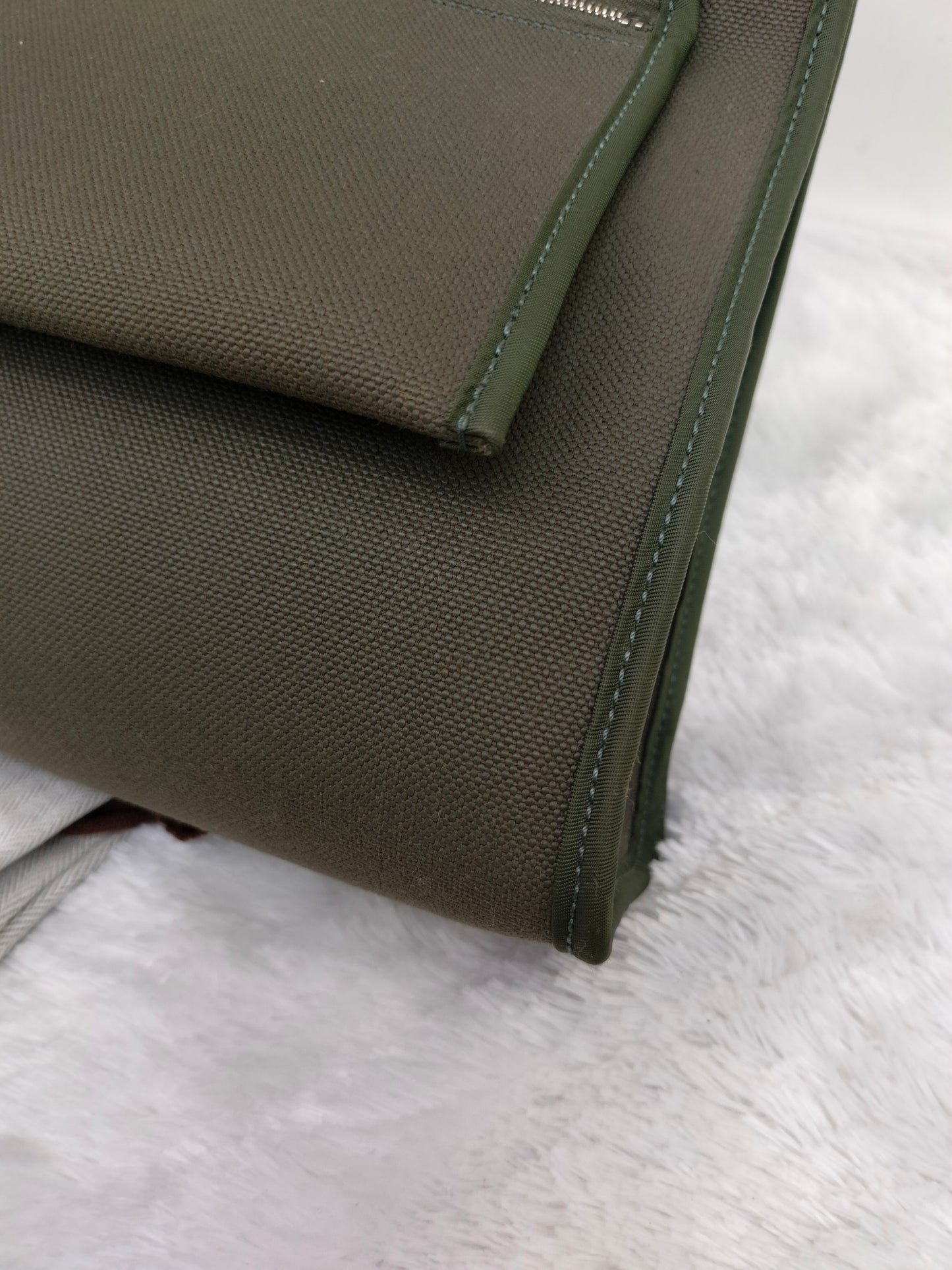 HB31 Zip Toile Vert Olive PHW #T