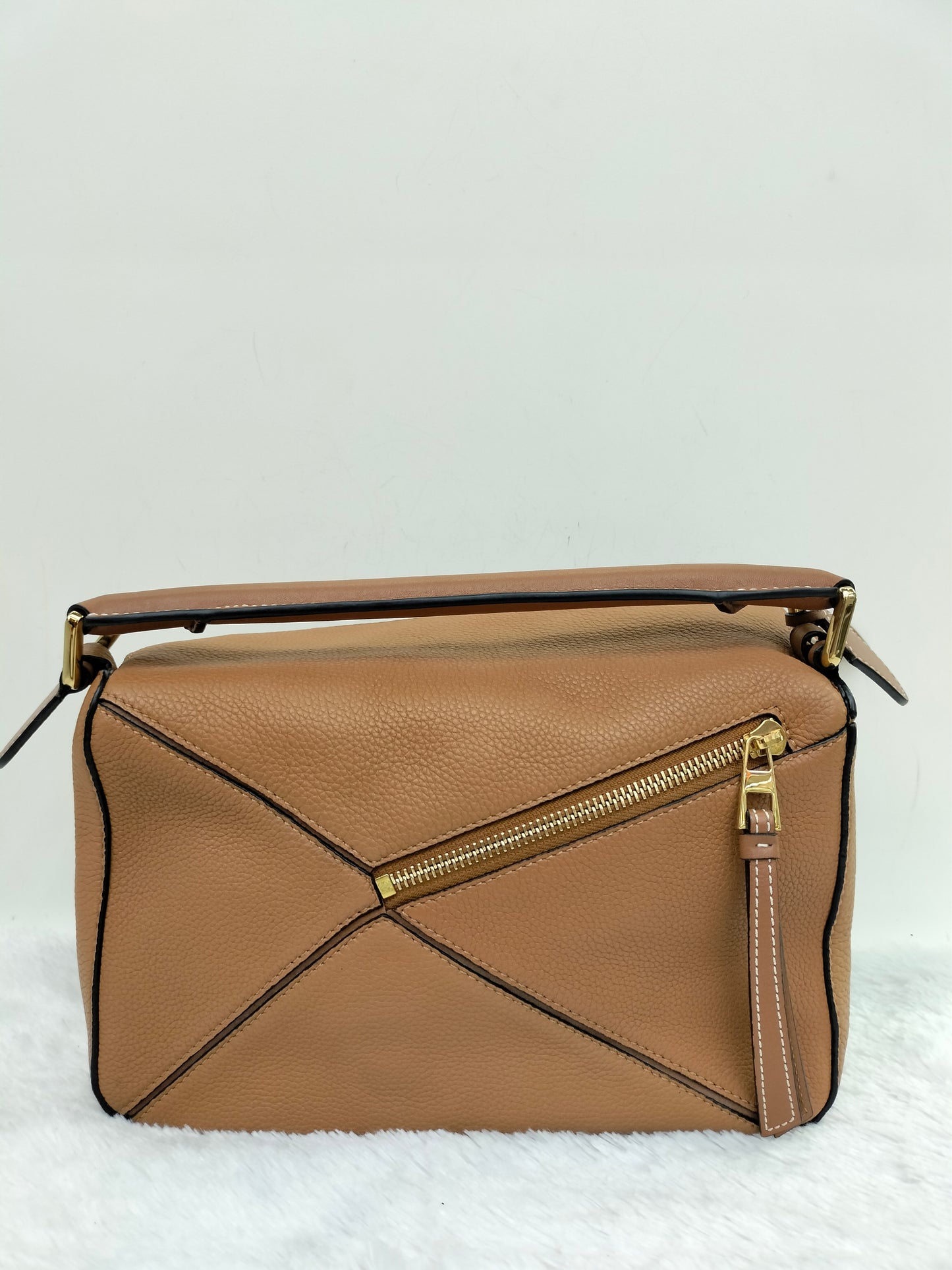 Loewe Puzzle Small Grained Caramel GHW 2020