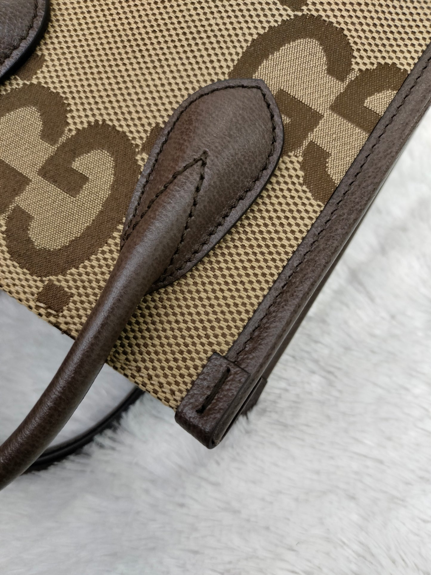 Gucci Vertical Mini Tote Brown GHW