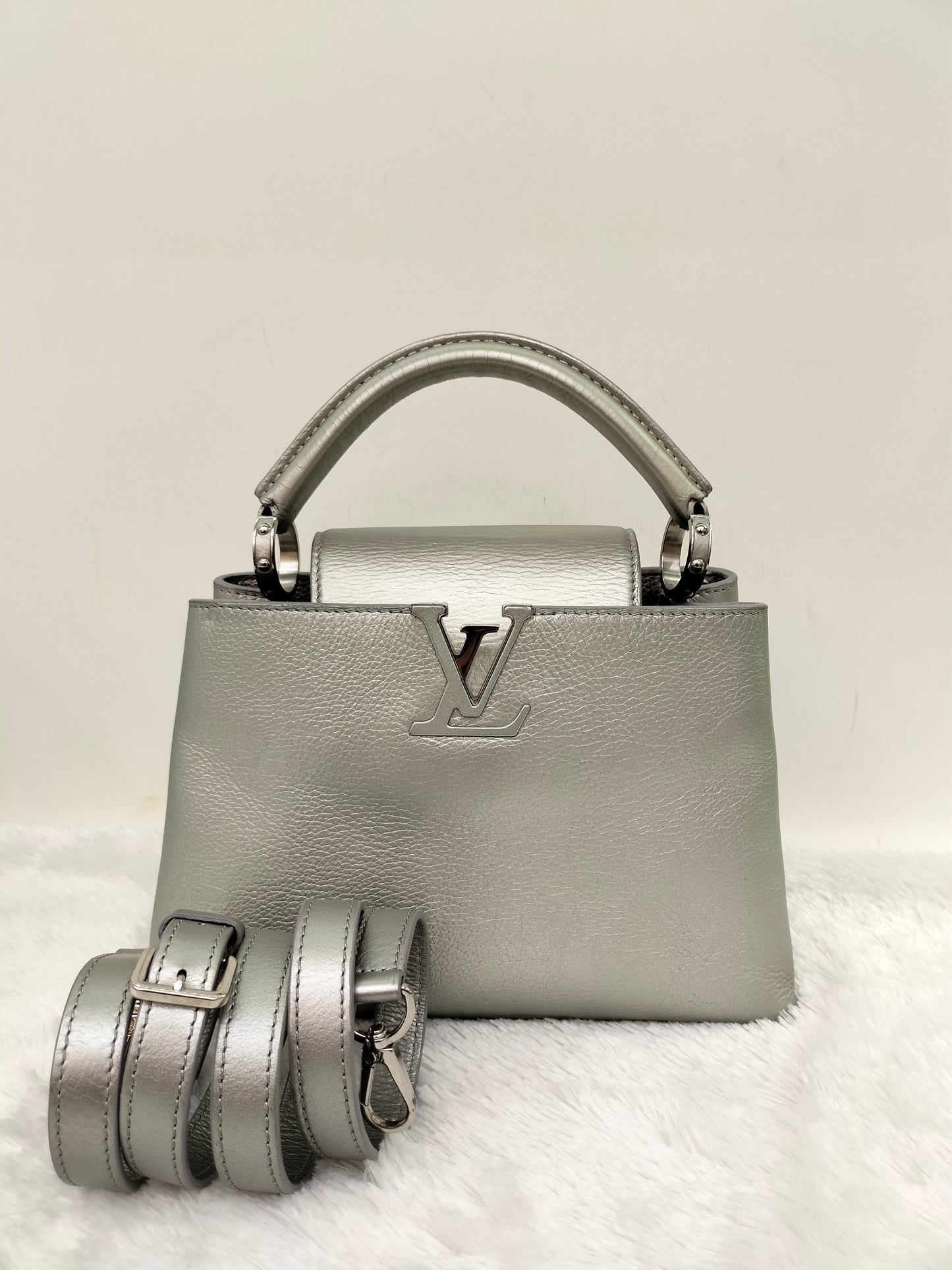 LV Capucines BB Silver SHW 2017