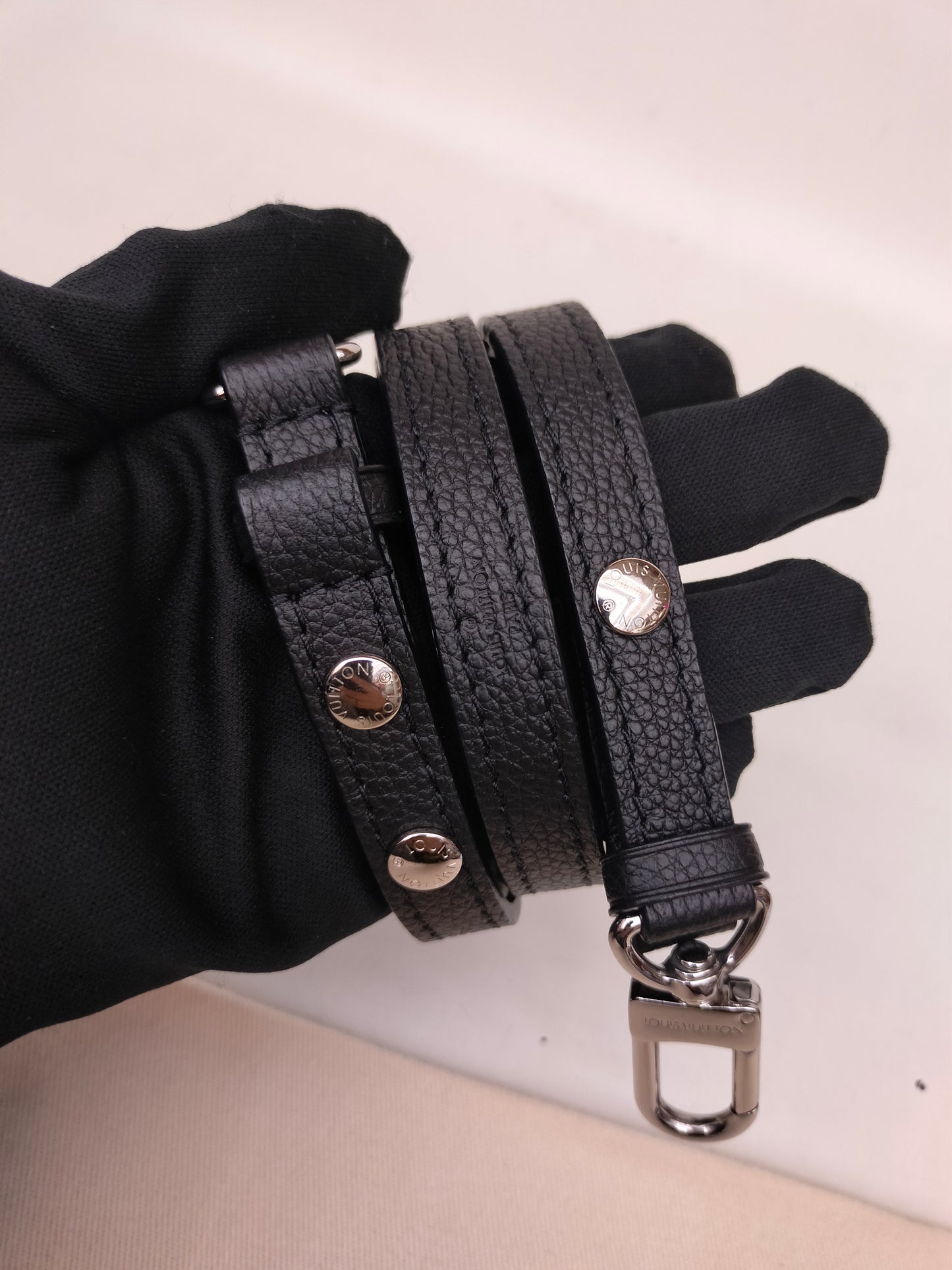 *NEW* LV Neo Noe X Yayoi Kusama Infinity Polkadot Black White (CHIP)