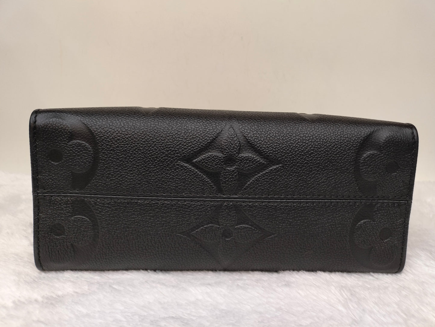 LV OTG PM Empreinte Noir (CHIP)