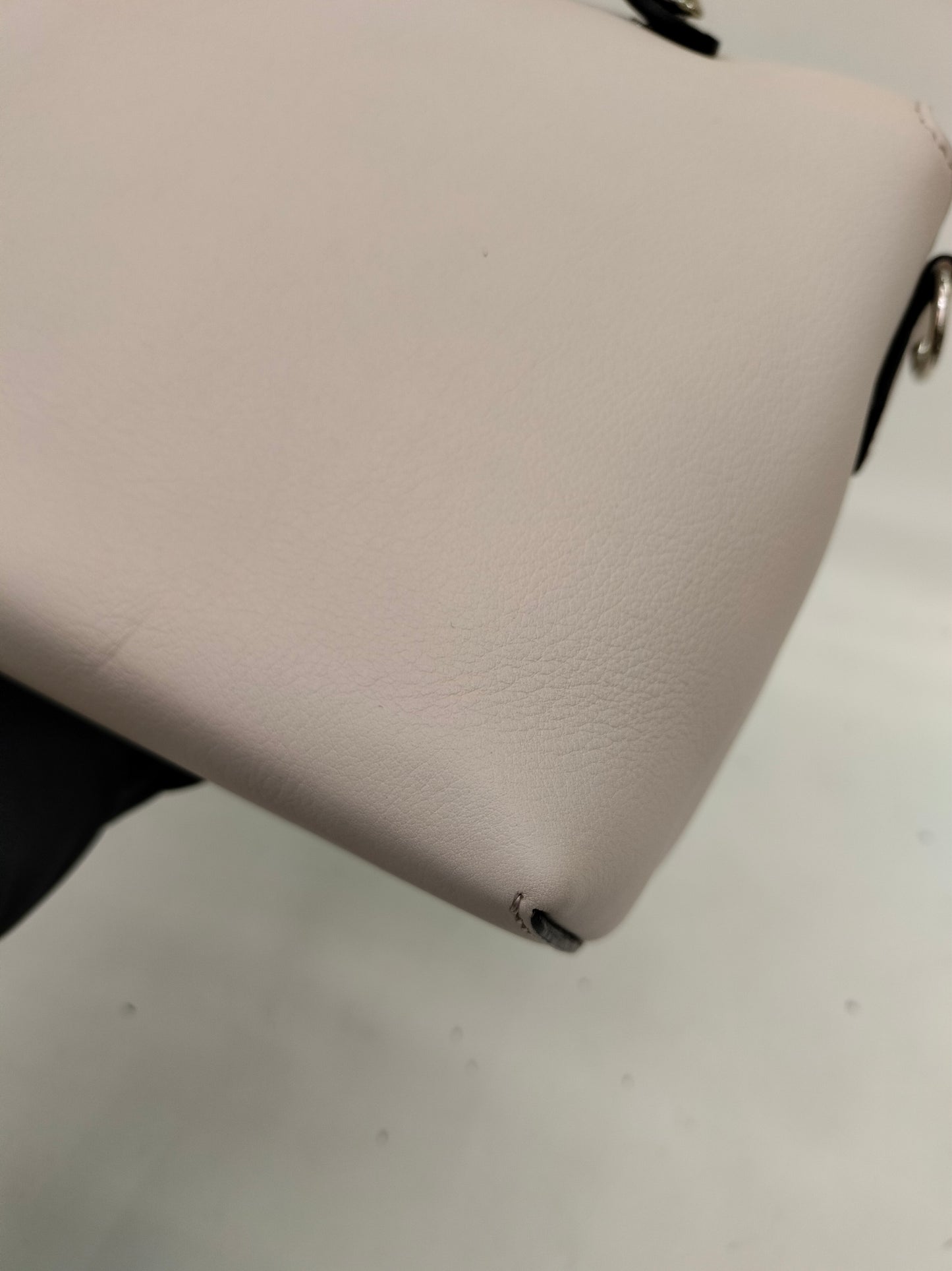 Fendi BTW Medium Off White Handle Python SHW 2017